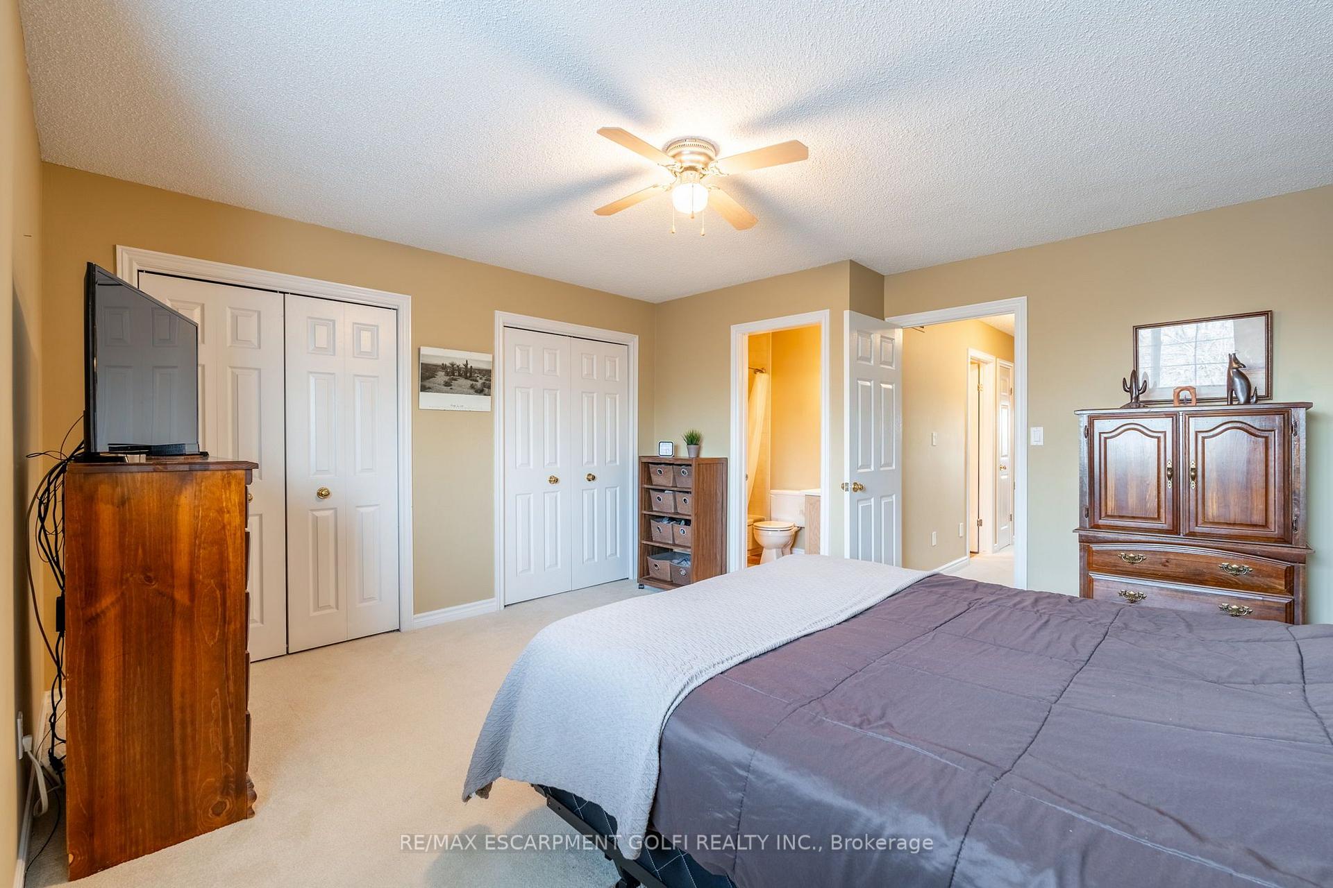 Photo 14 of 53 Myrtle Avenue, St. Catharines, Facer — HOMEH