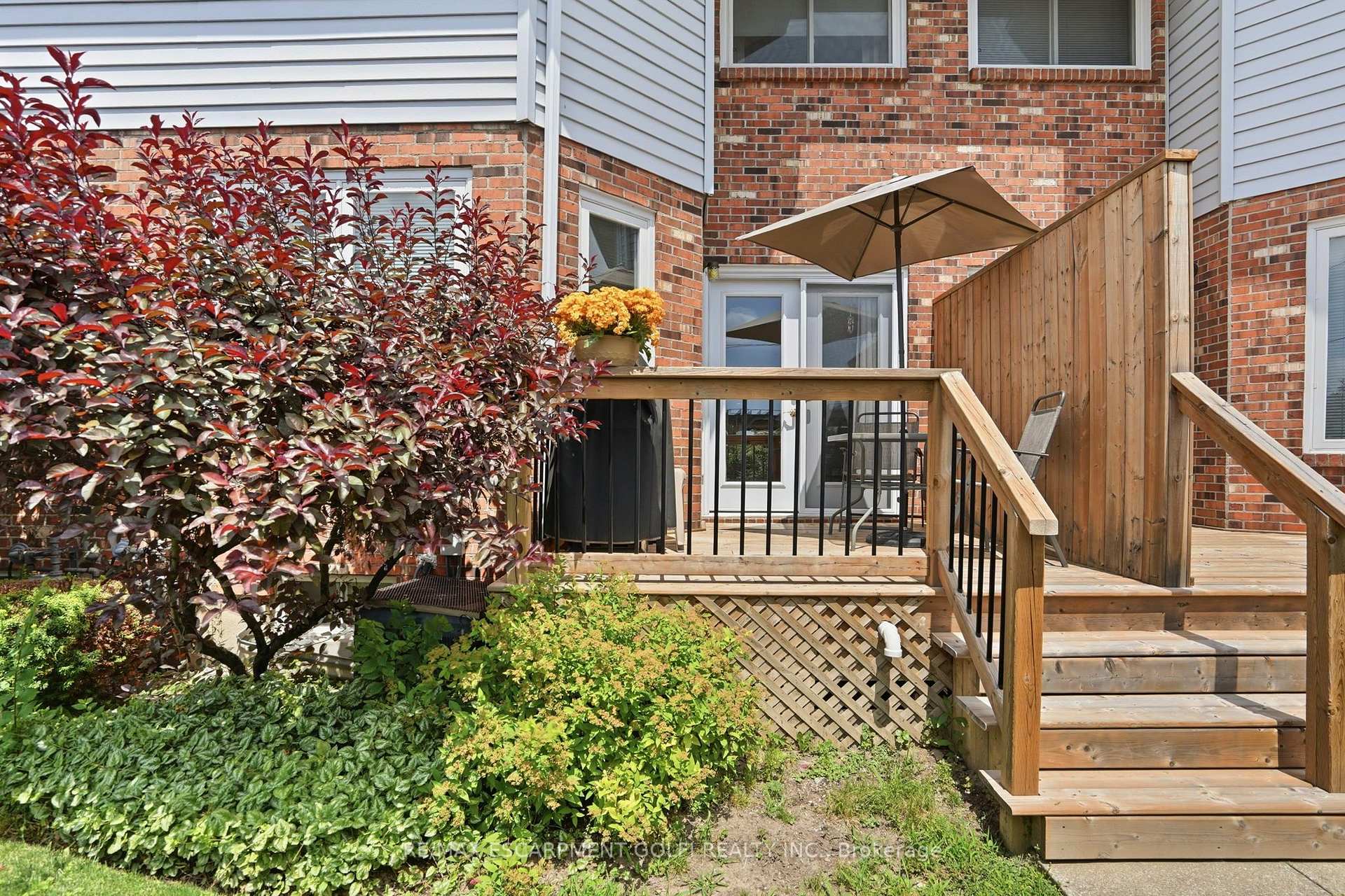 Photo 20 of 53 Myrtle Avenue, St. Catharines, Facer — HOMEH