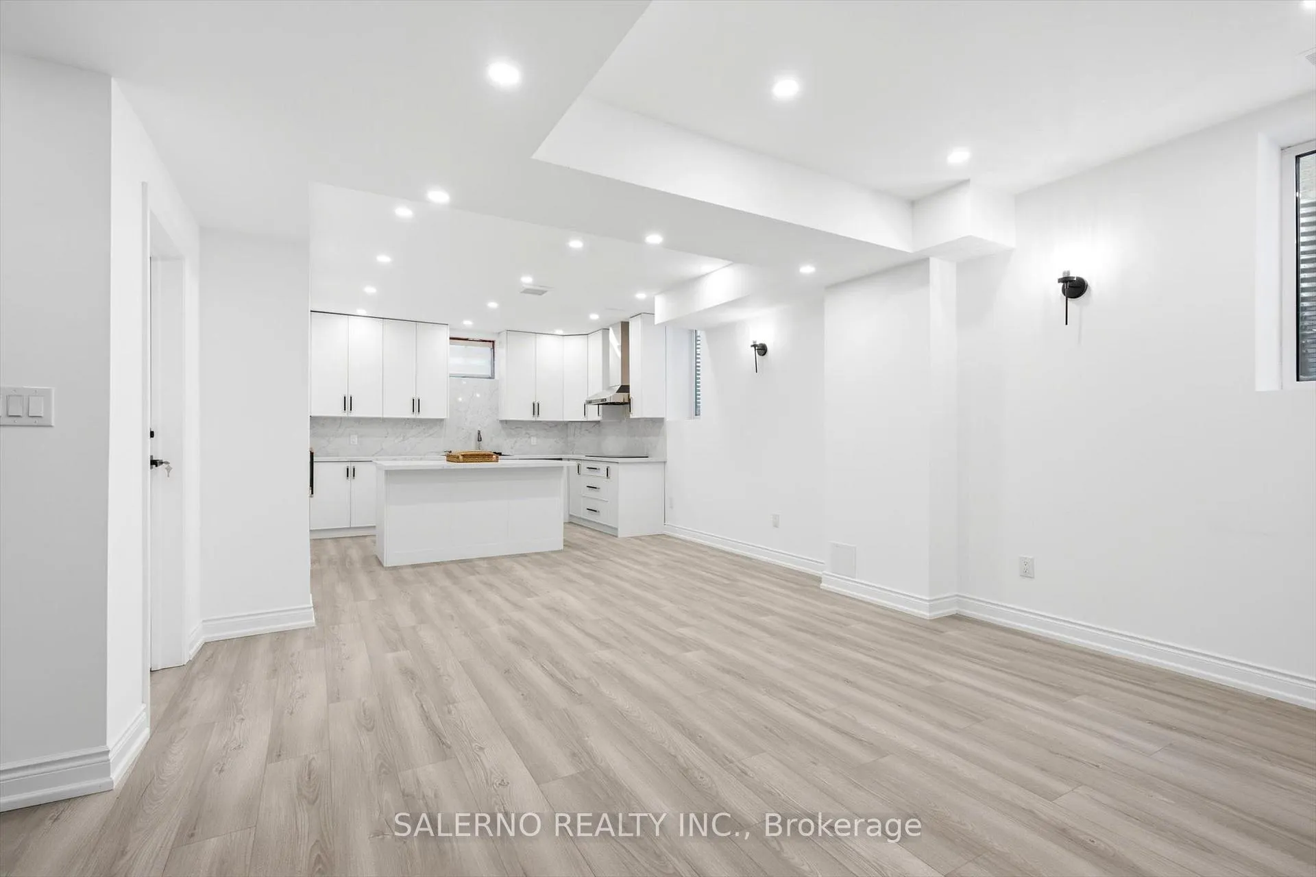 Photo 6 of Unit Lower, 10 Virtue Crescent, Vaughan, Vellore Village — HOMEH