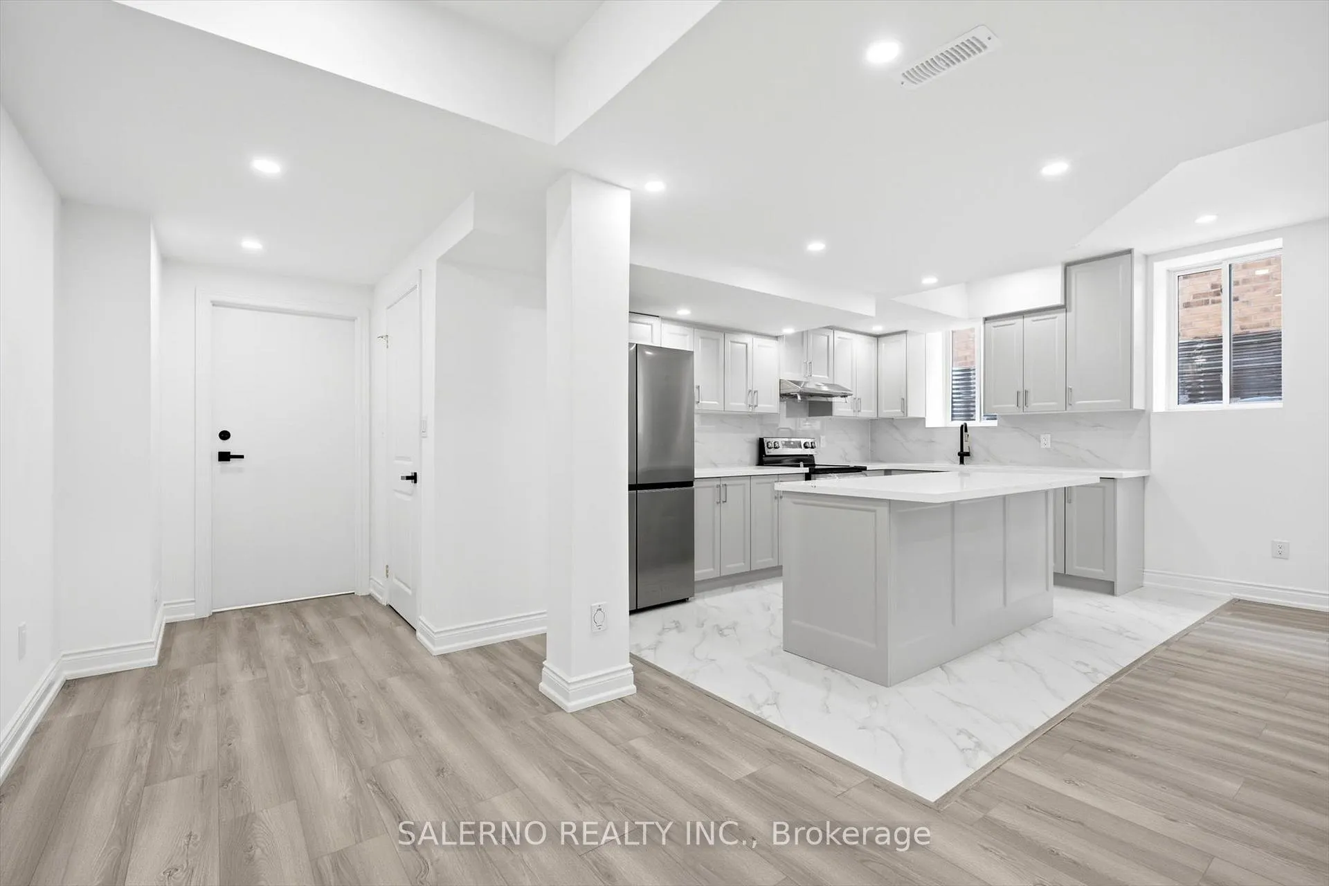 Photo 17 of Unit Lower, 10 Virtue Crescent, Vaughan, Vellore Village — HOMEH