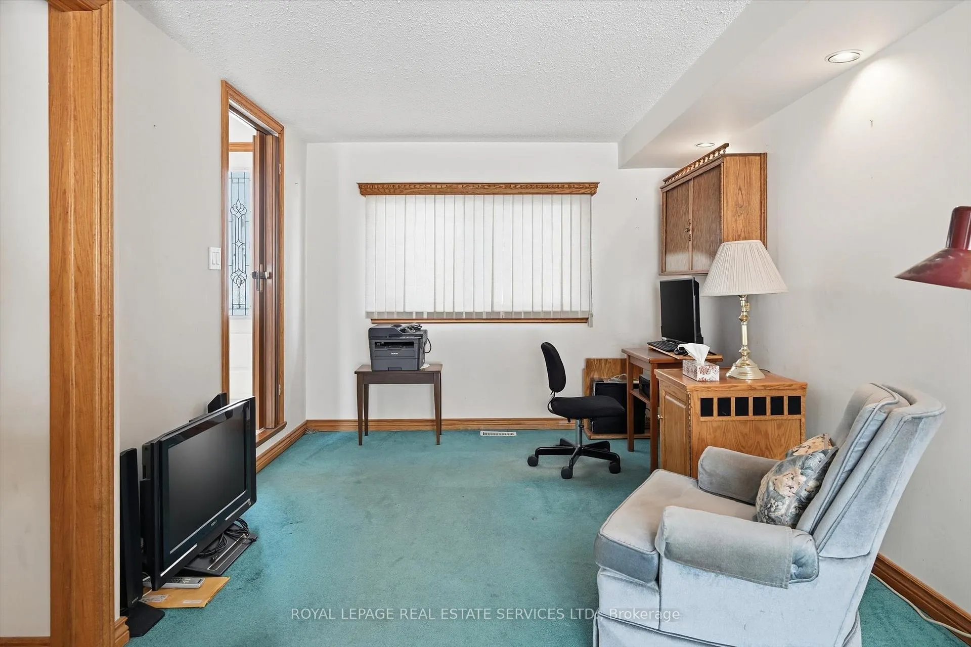 Photo 6 of 224 Sunray Road, Oakville, Bronte — HOMEH