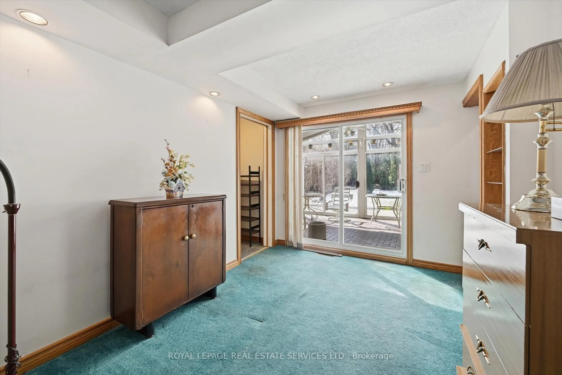 Photo 8 of 224 Sunray Road, Oakville, Bronte — HOMEH