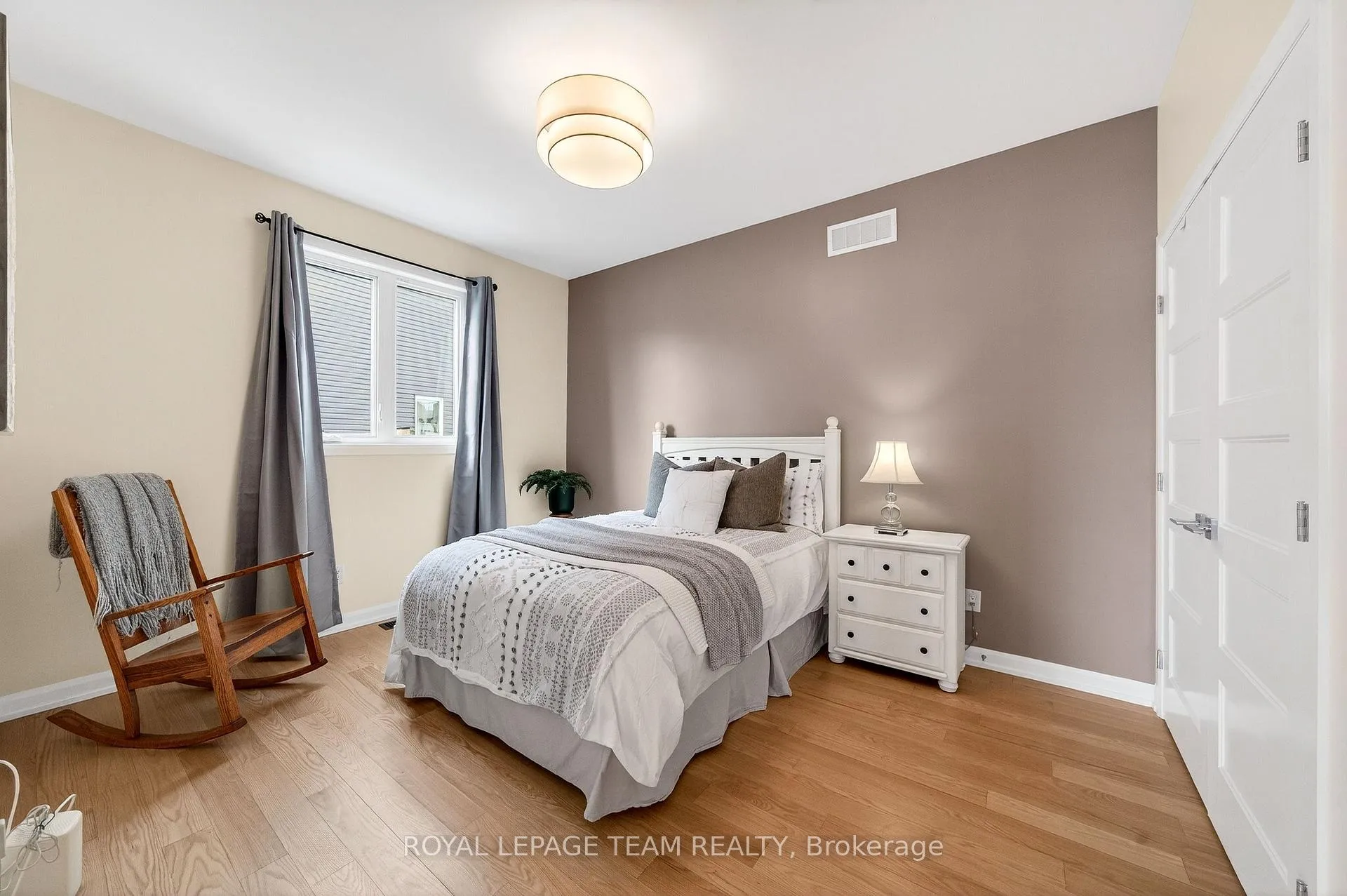 Photo 25 of 101 Morris Street, Carleton Place — HOMEH