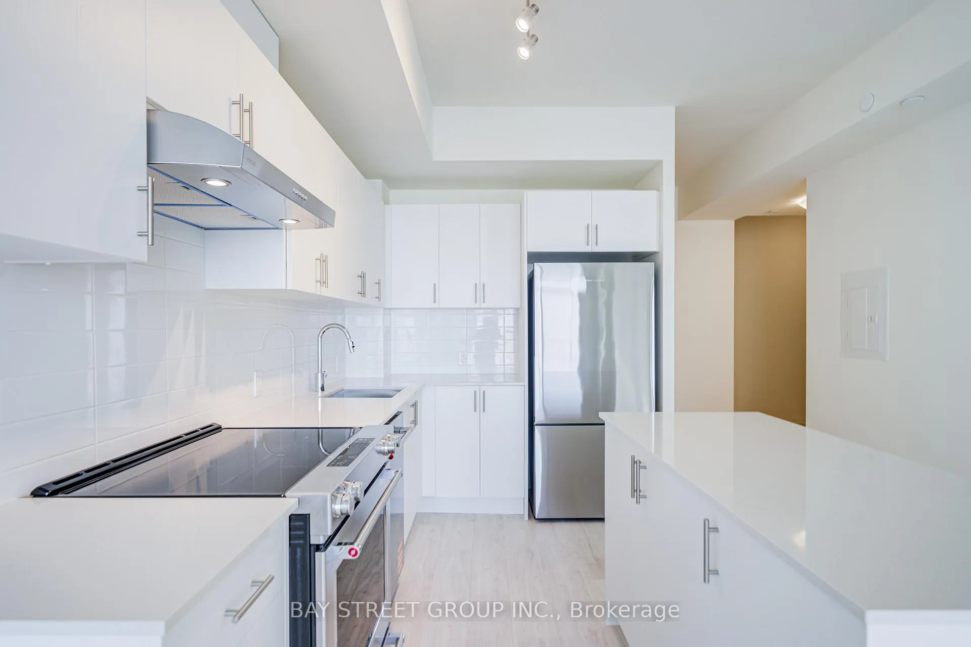 Photo 13 of Unit 1712, 27 Korda Gate, Vaughan, Vellore Village — HOMEH