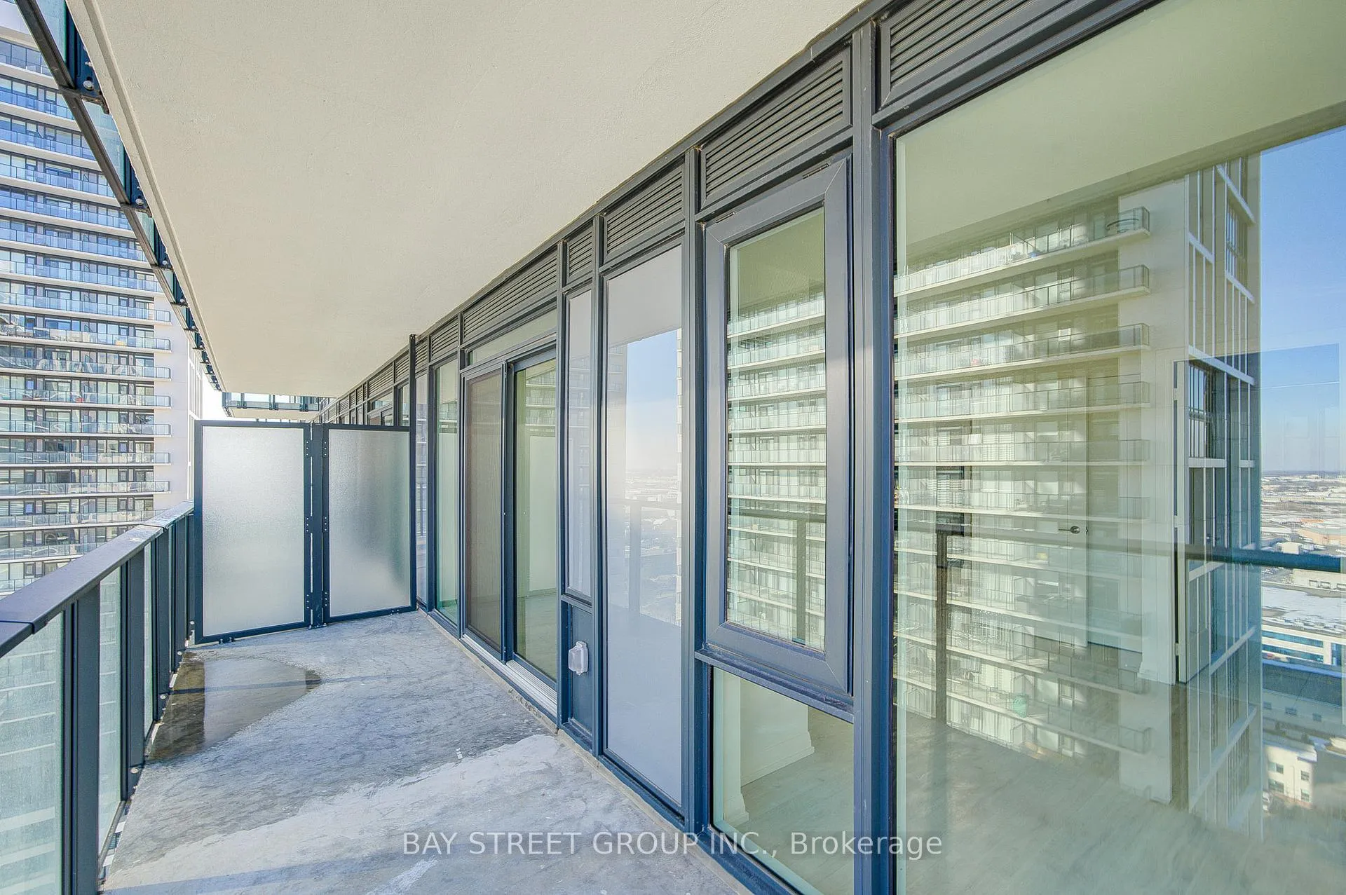 Photo 32 of Unit 1712, 27 Korda Gate, Vaughan, Vellore Village — HOMEH