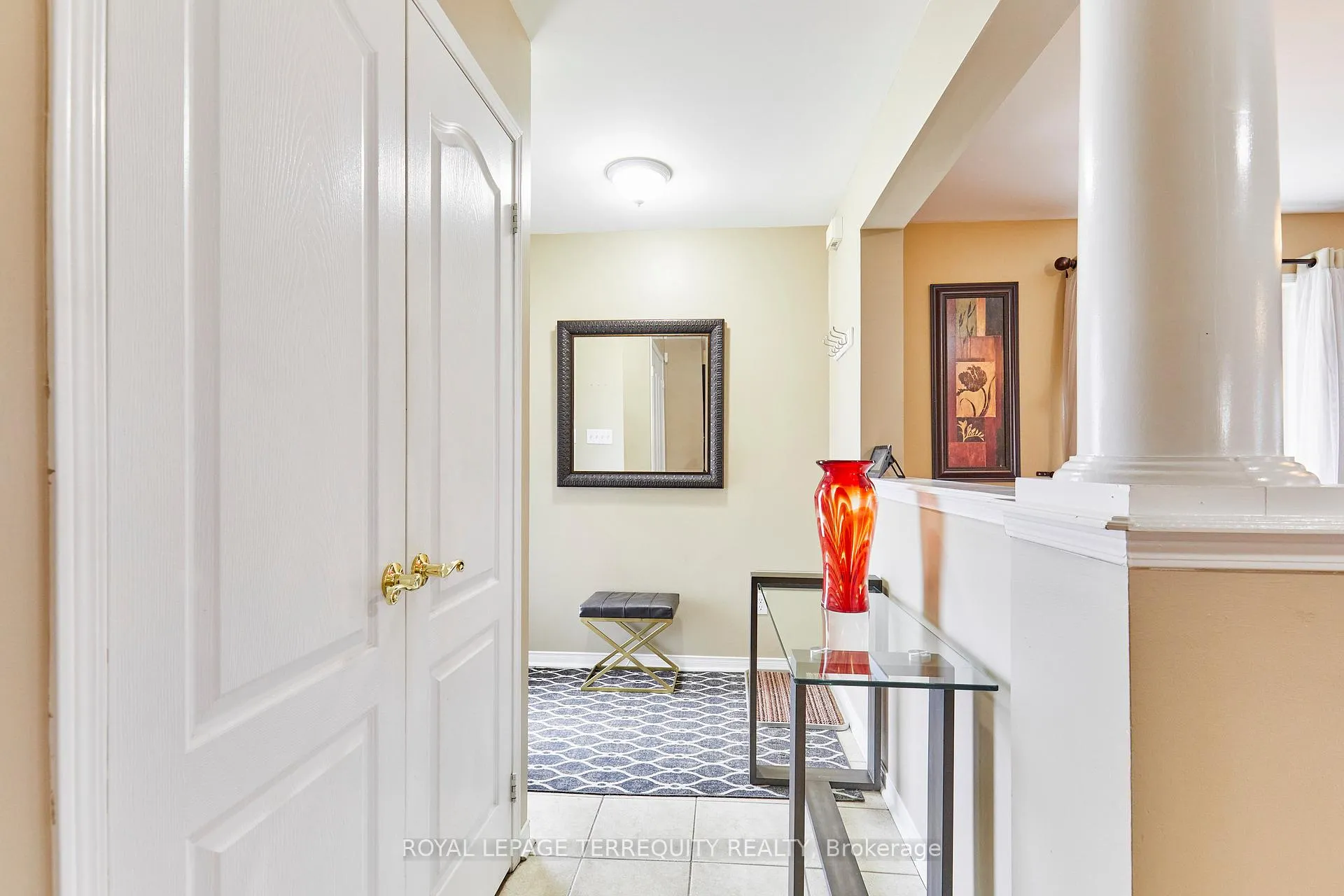Photo 6 of 254 Willowbrook Drive, Whitby, Pringle Creek — HOMEH