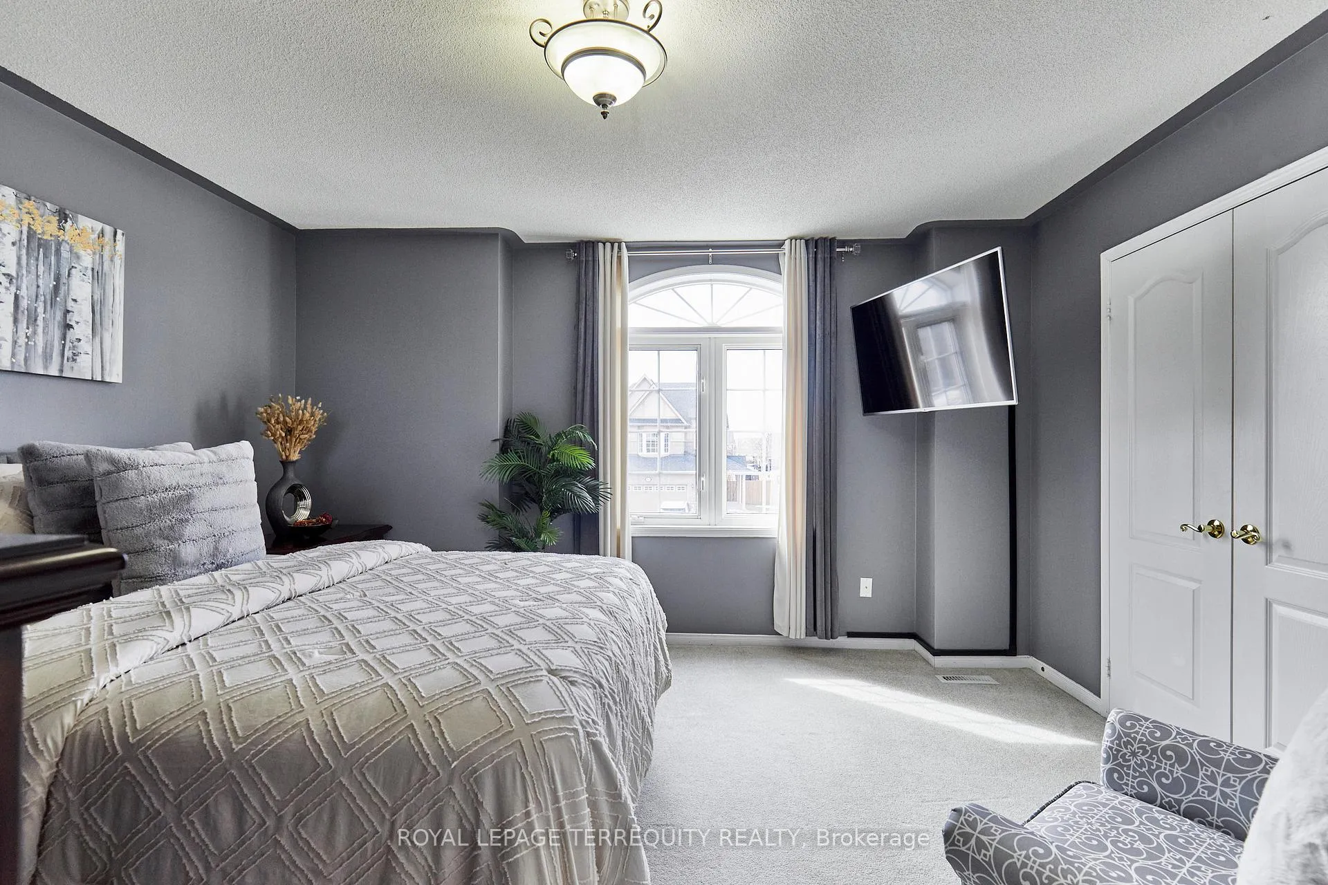 Photo 20 of 254 Willowbrook Drive, Whitby, Pringle Creek — HOMEH