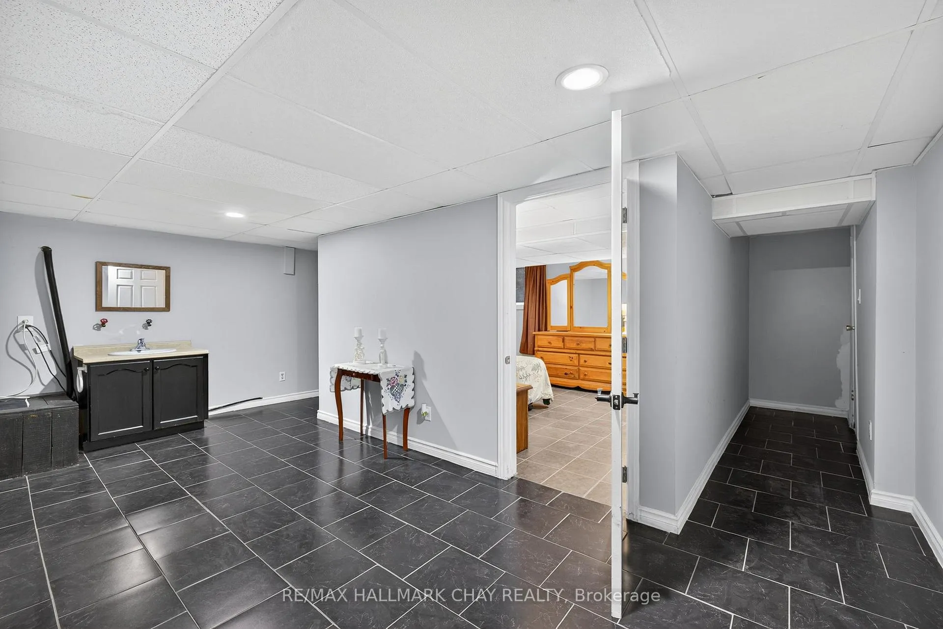 Photo 29 of 39 Highfield Crescent, Georgina, Historic Lakeshore Communities — HOMEH