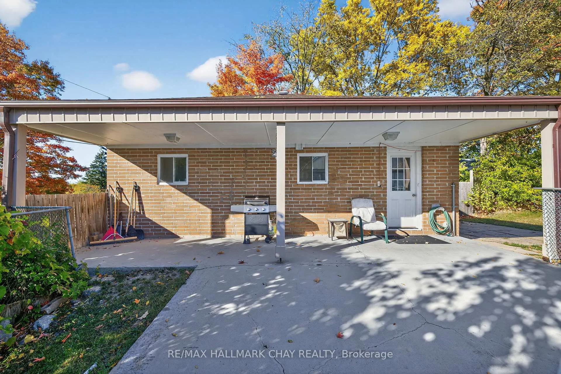 Photo 31 of 39 Highfield Crescent, Georgina, Historic Lakeshore Communities — HOMEH