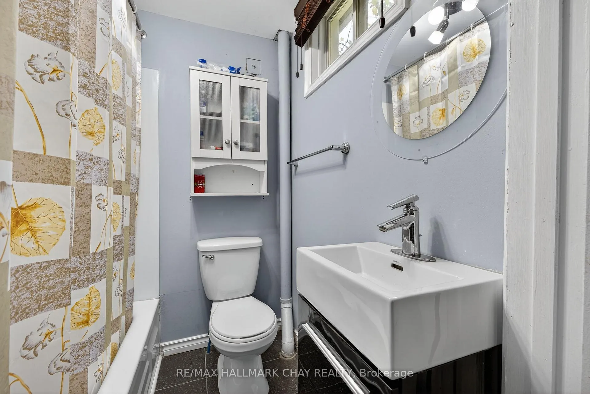 Photo 35 of 39 Highfield Crescent, Georgina, Historic Lakeshore Communities — HOMEH