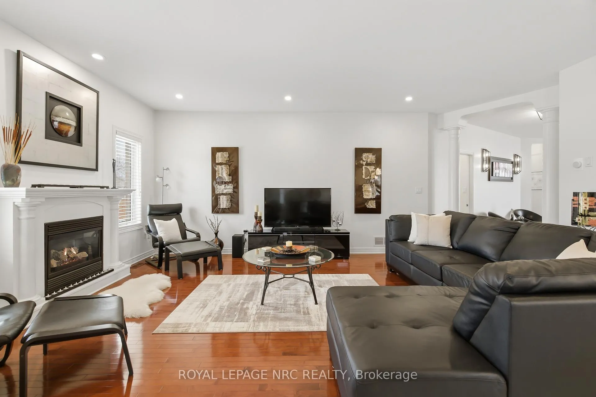 Photo 9 of 165 Cobeck Drive, Welland, Coyle Creek — HOMEH