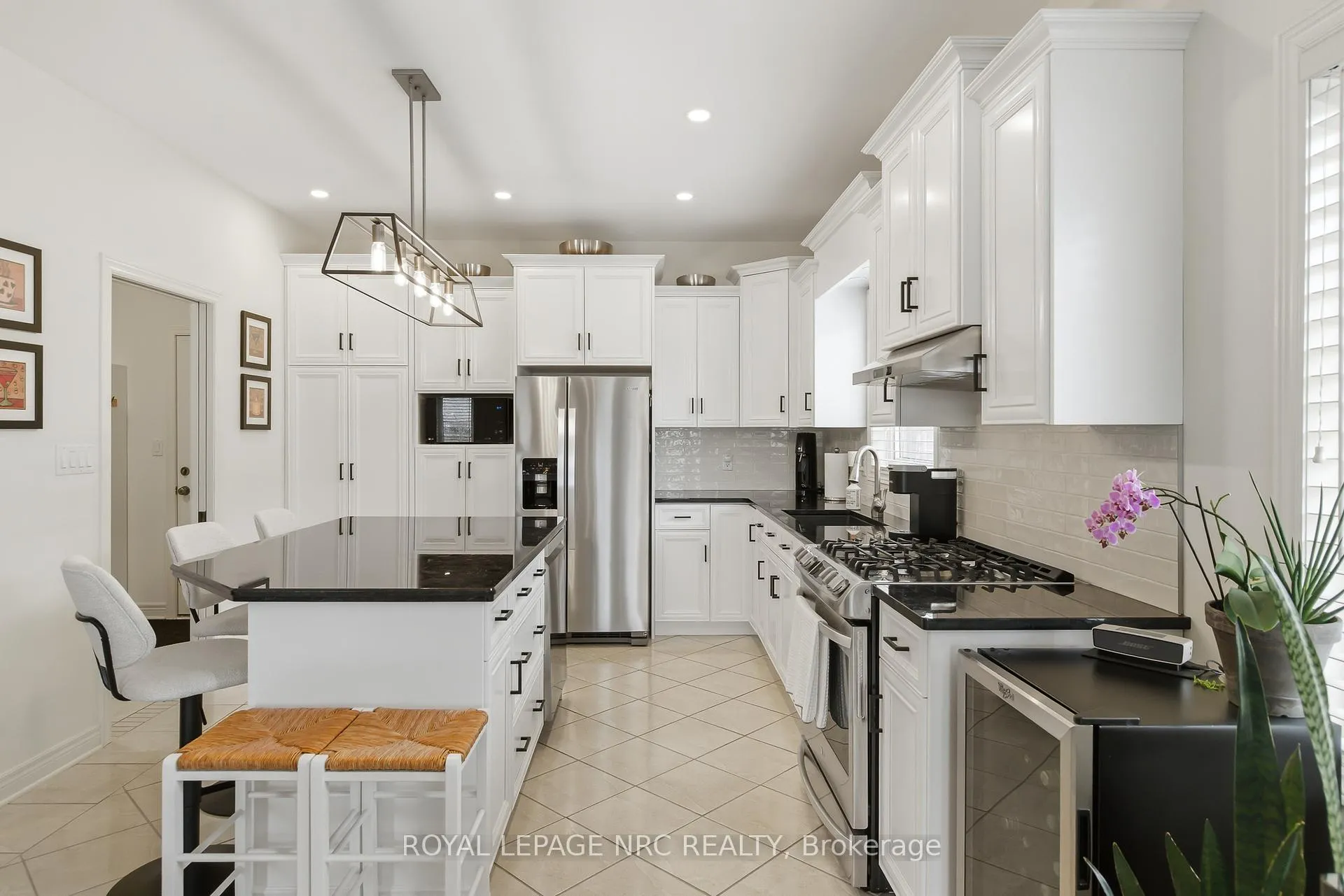 Photo 19 of 165 Cobeck Drive, Welland, Coyle Creek — HOMEH