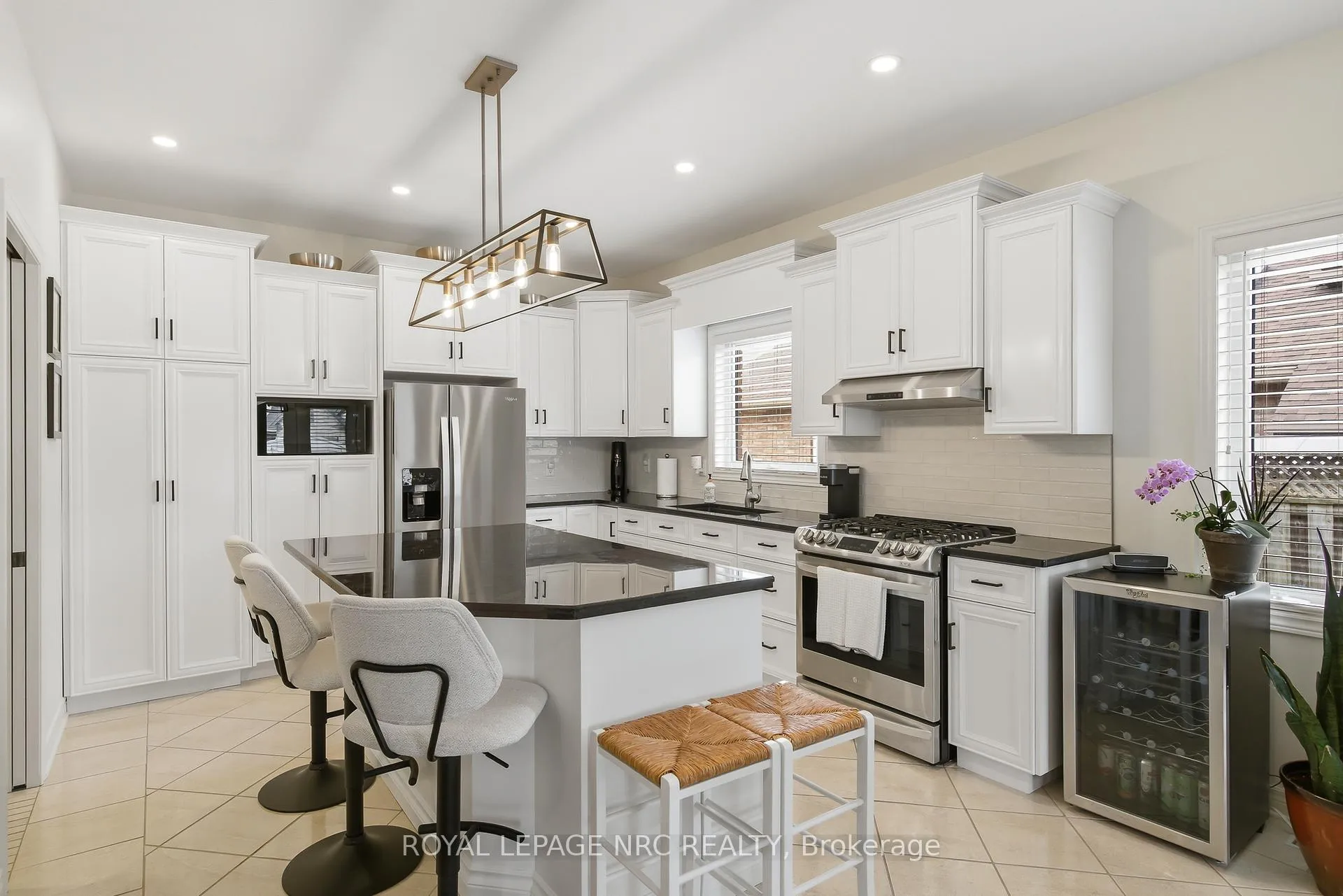 Photo 20 of 165 Cobeck Drive, Welland, Coyle Creek — HOMEH