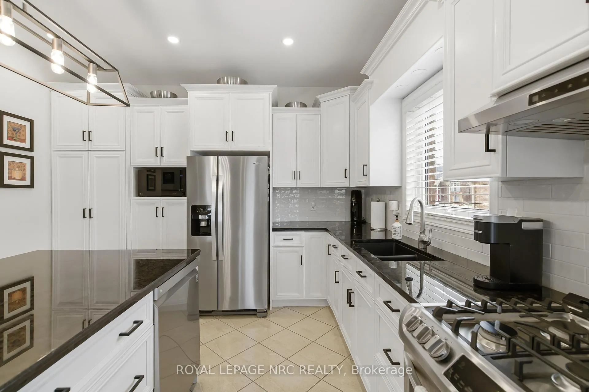 Photo 21 of 165 Cobeck Drive, Welland, Coyle Creek — HOMEH