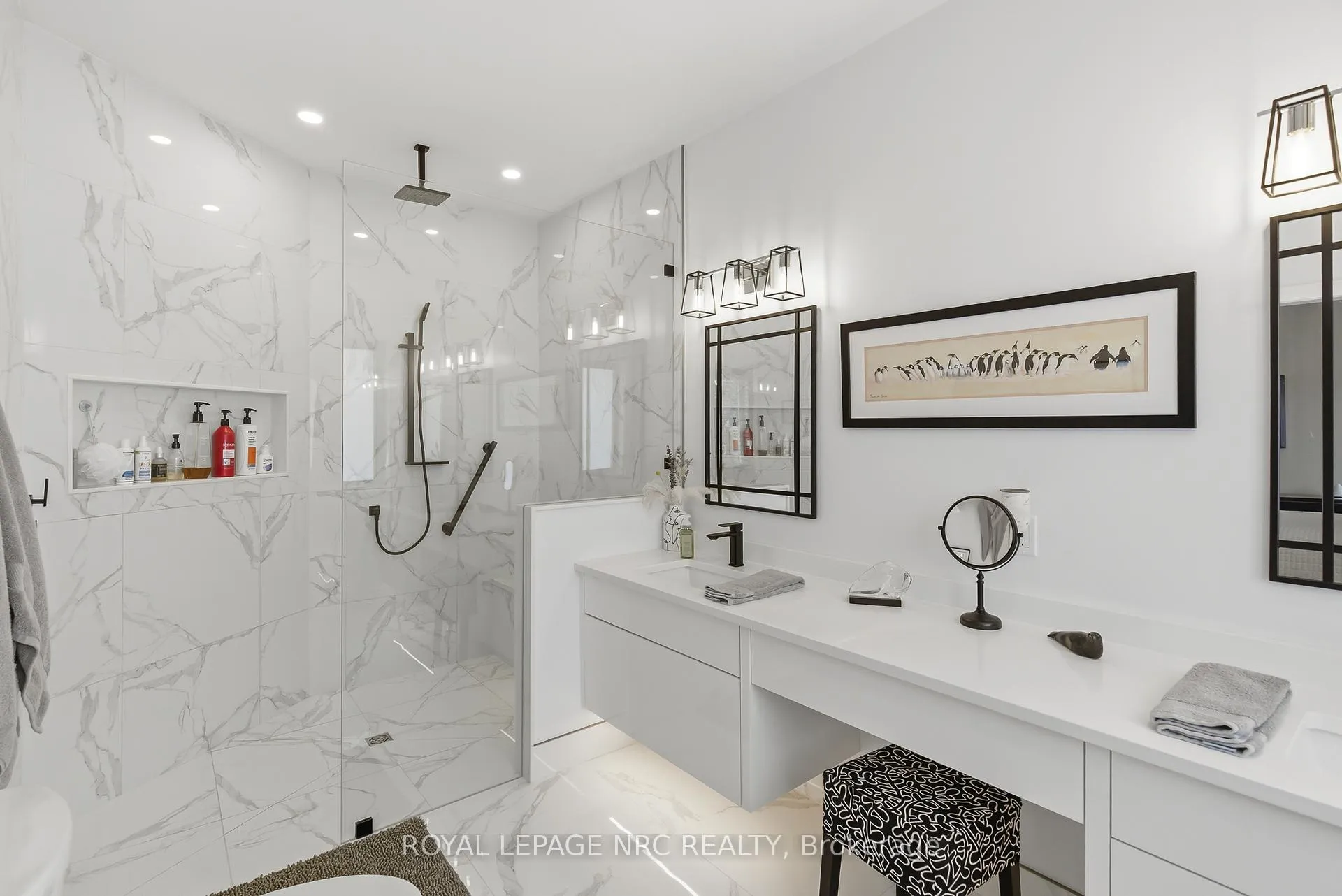 Photo 27 of 165 Cobeck Drive, Welland, Coyle Creek — HOMEH
