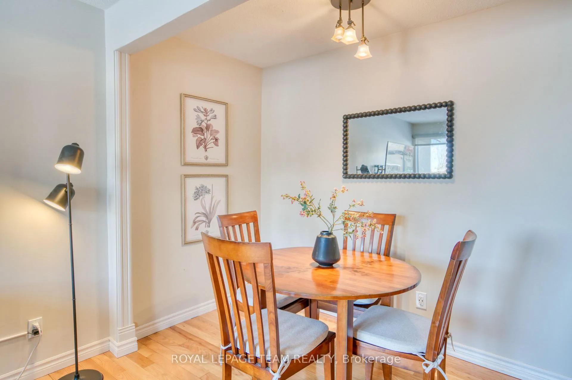 Photo 13 of 171 Mcclintock Way, Ottawa, Kanata - Katimavik — HOMEH