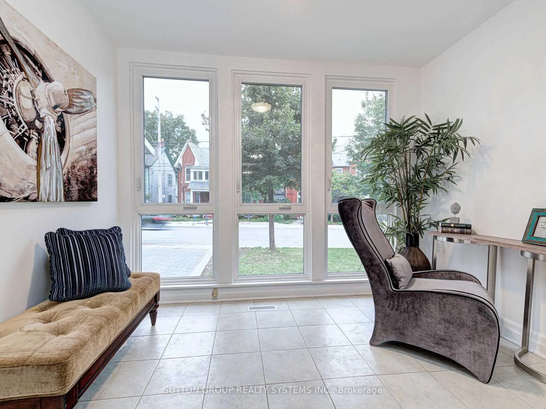 Photo 20 of Unit Upper level, 83 Dawes Road, Toronto, East End-Danforth — HOMEH
