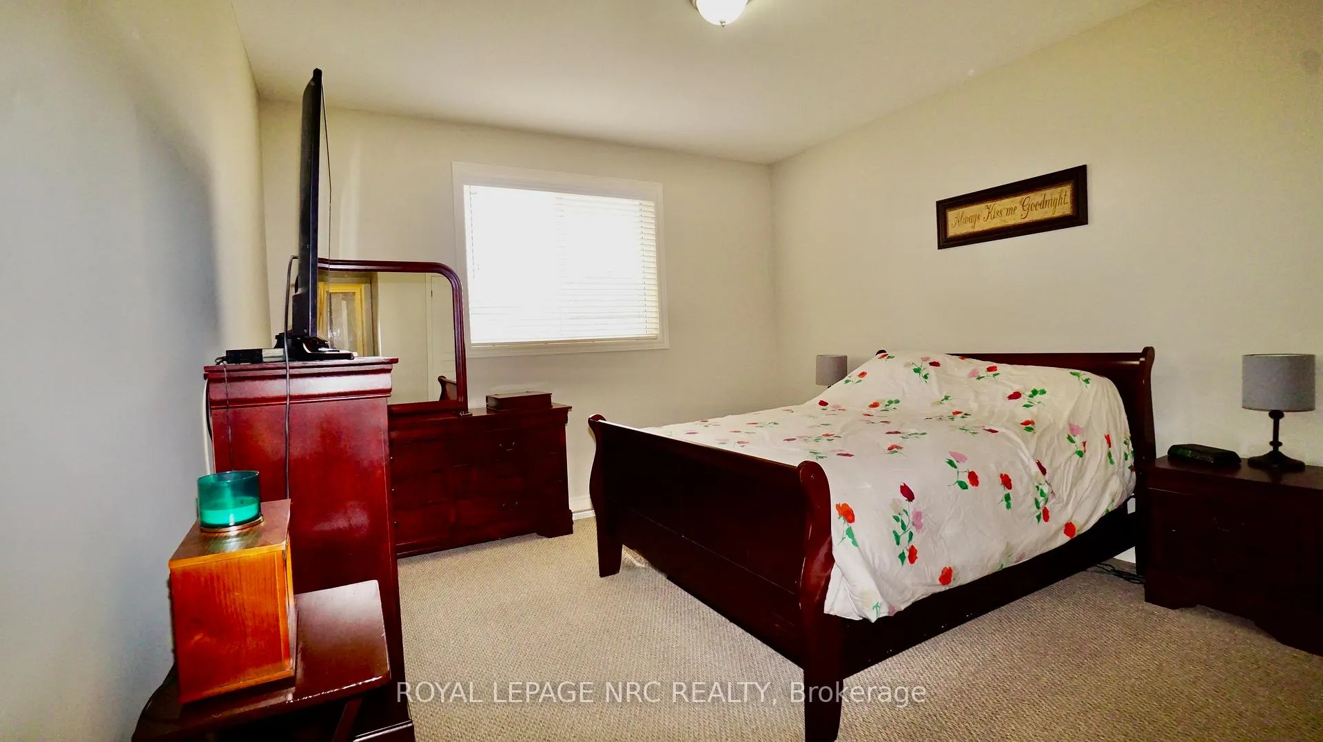 Photo 10 of 122 Wallace Avenue S, Welland, Lincoln/Crowland — HOMEH