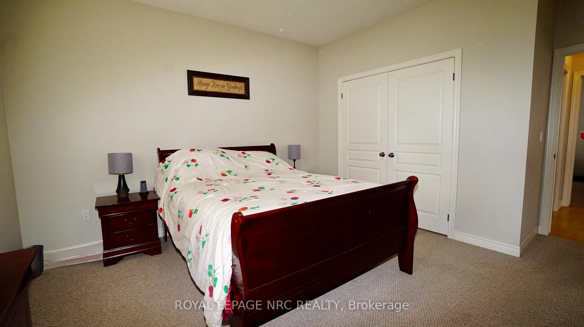 Photo 11 of 122 Wallace Avenue S, Welland, Lincoln/Crowland — HOMEH