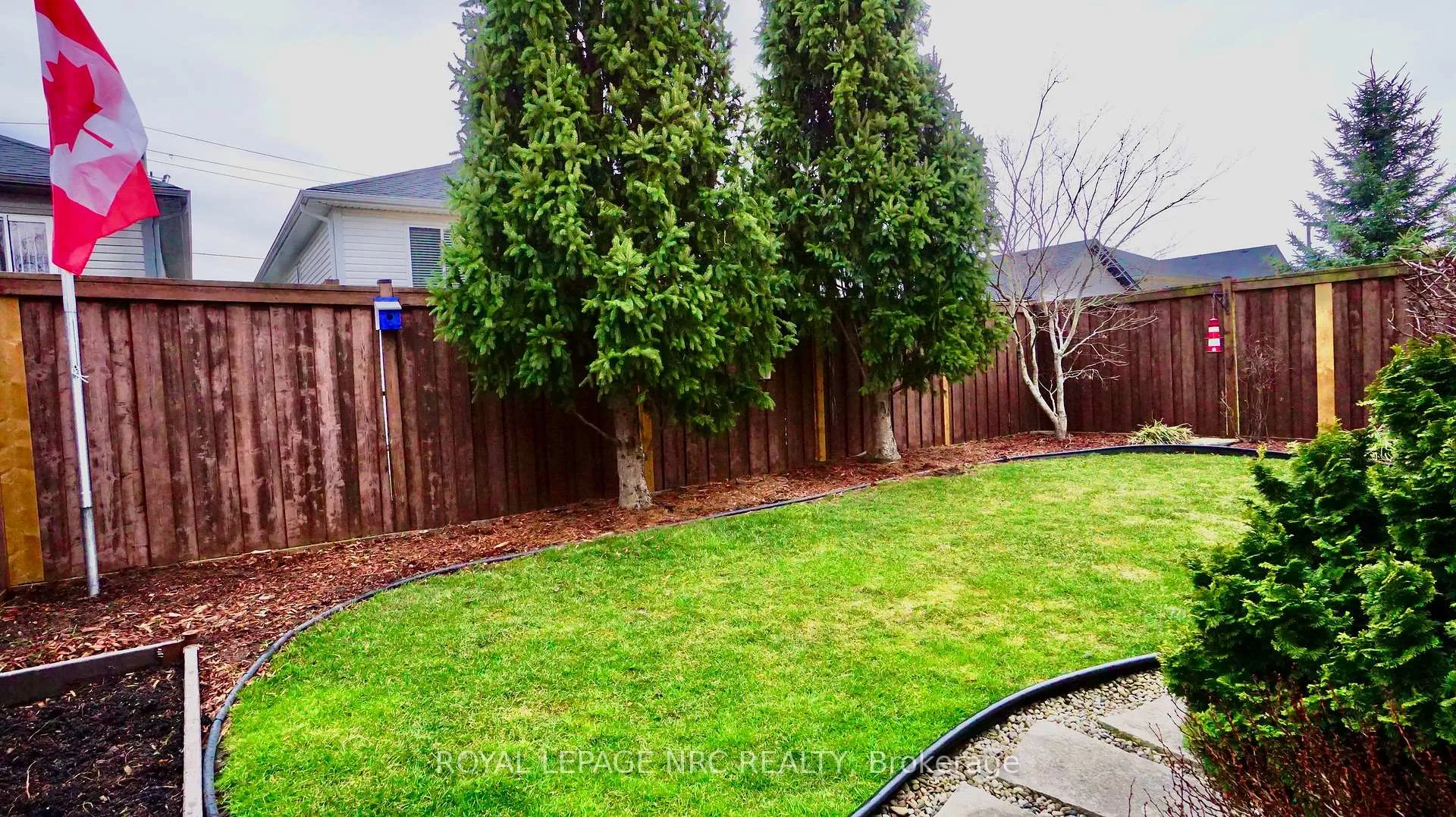 Photo 33 of 122 Wallace Avenue S, Welland, Lincoln/Crowland — HOMEH