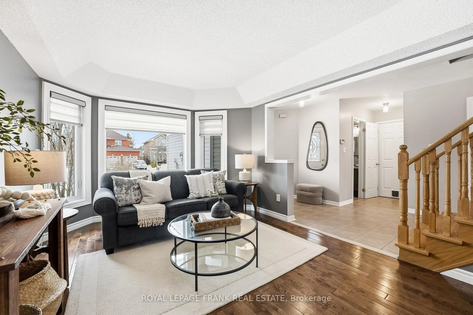 Photo 10 of 70 Weldrick Crescent, Clarington, Bowmanville — HOMEH