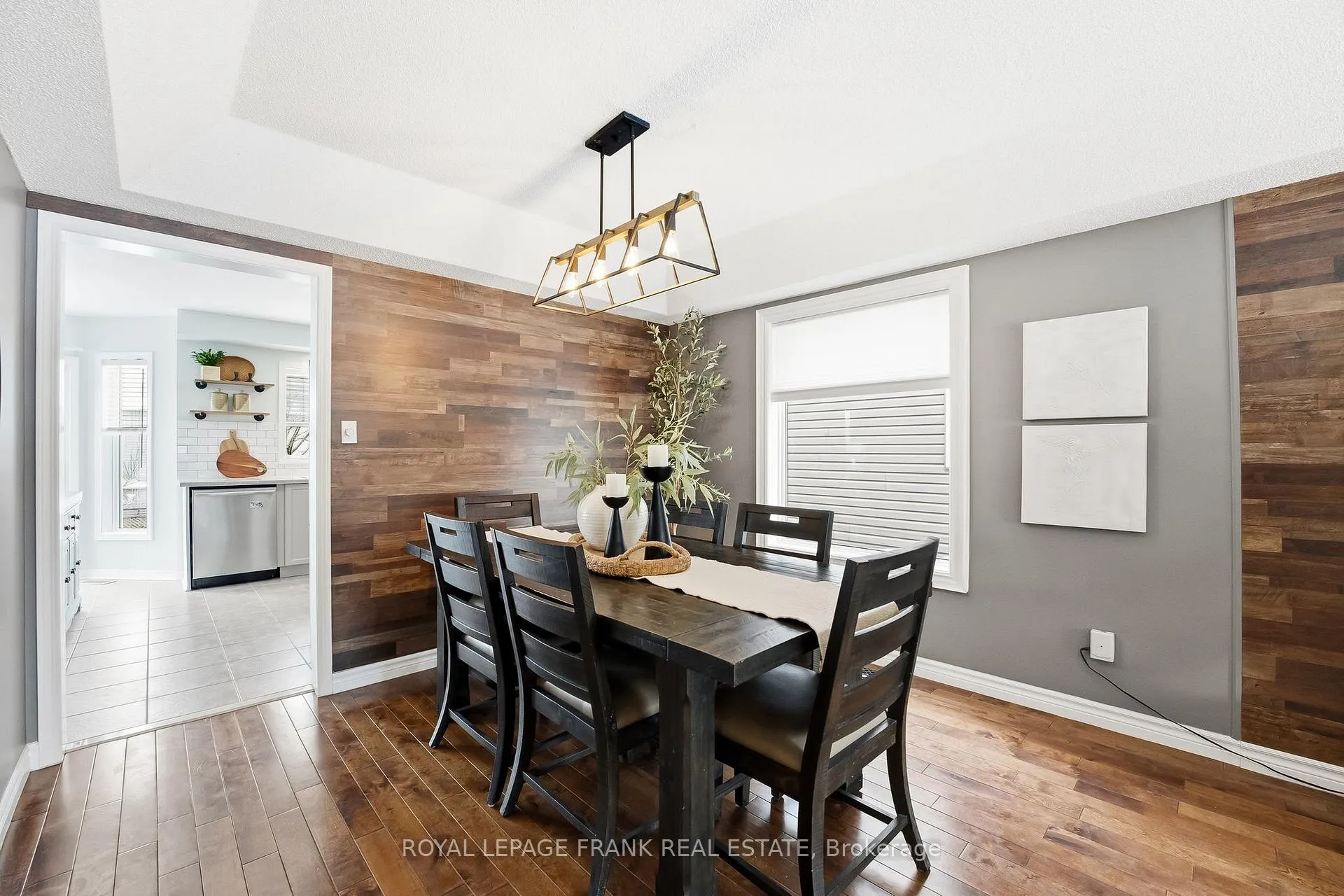 Photo 11 of 70 Weldrick Crescent, Clarington, Bowmanville — HOMEH