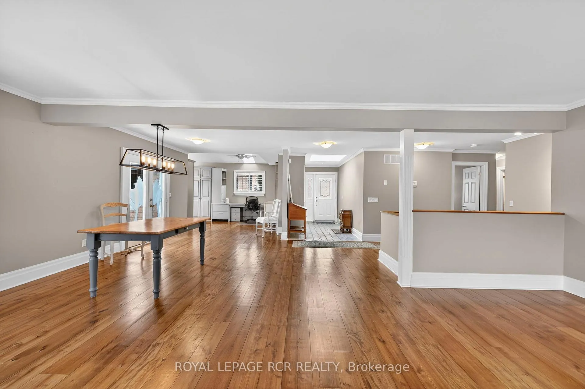 Photo 15 of Unit 2, 2-28 Reddington Drive, Caledon, Rural Caledon — HOMEH