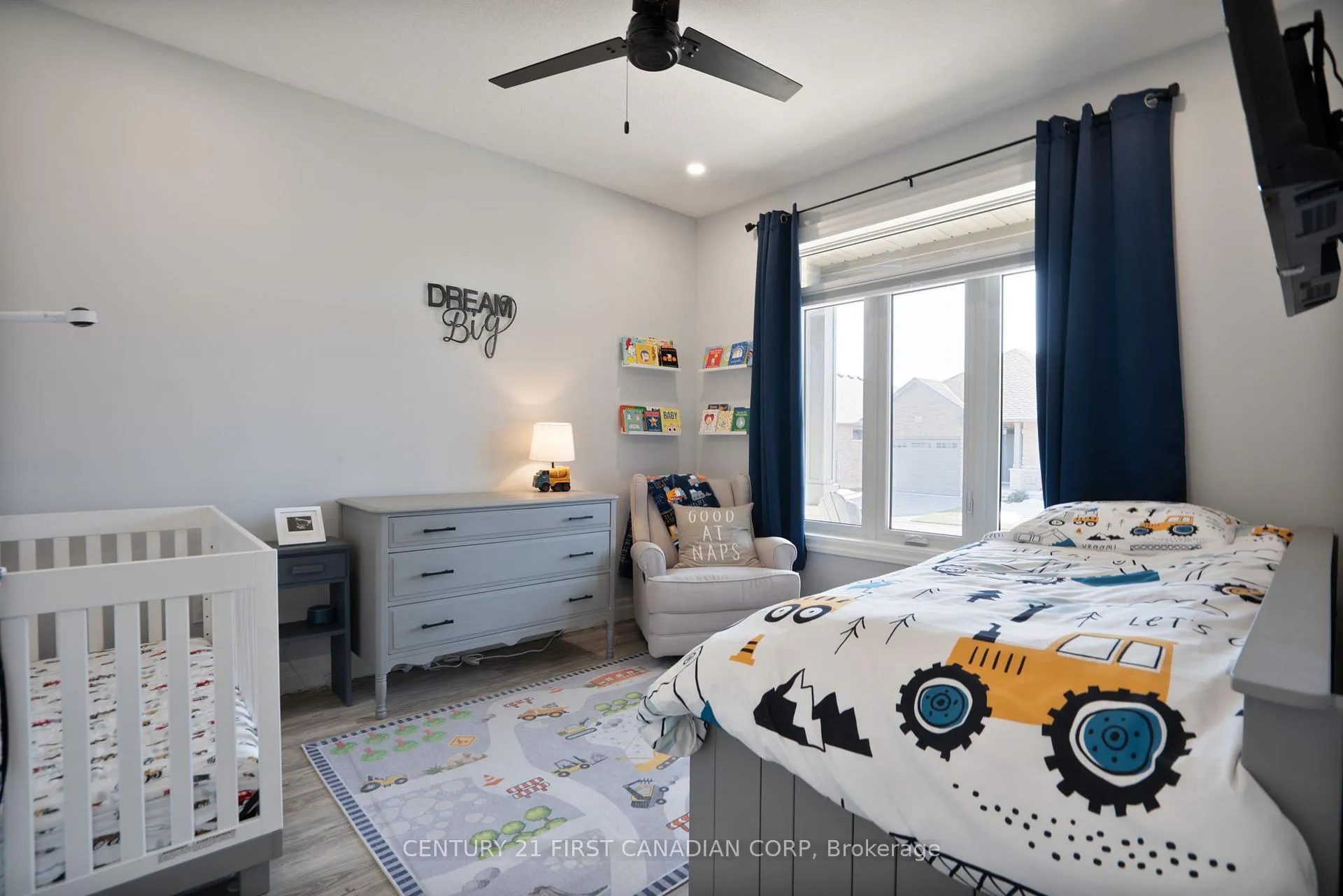 Photo 5 of Unit 19, 159 Collins Way, Strathroy-Caradoc, SE — HOMEH