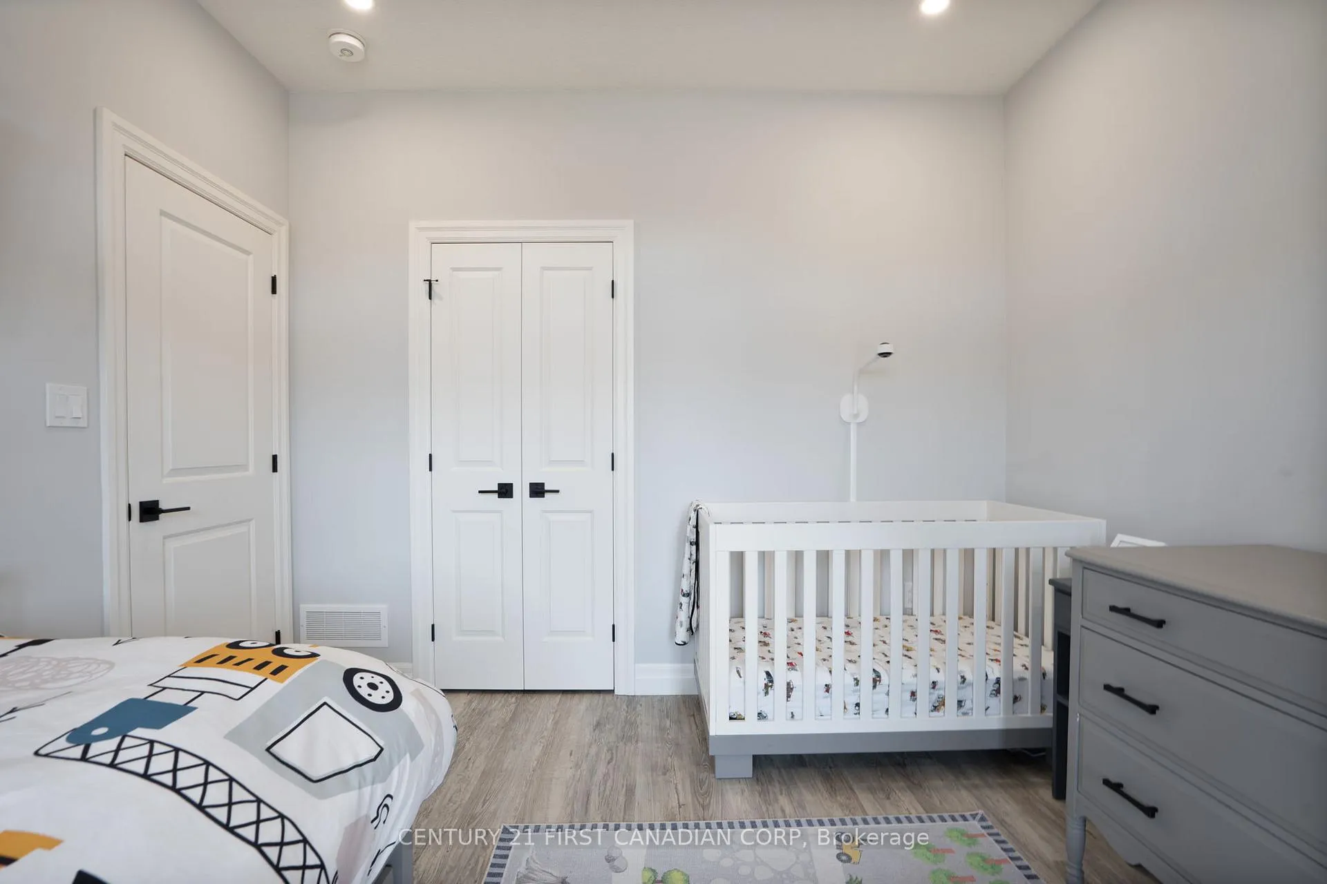 Photo 6 of Unit 19, 159 Collins Way, Strathroy-Caradoc, SE — HOMEH