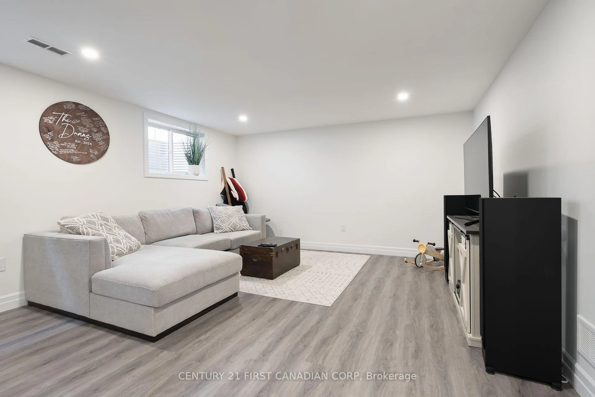 Photo 24 of Unit 19, 159 Collins Way, Strathroy-Caradoc, SE — HOMEH