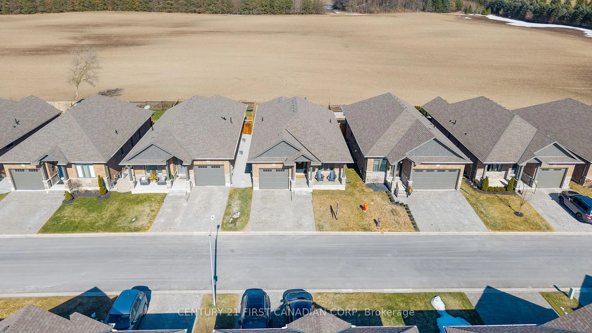 Photo 33 of Unit 19, 159 Collins Way, Strathroy-Caradoc, SE — HOMEH