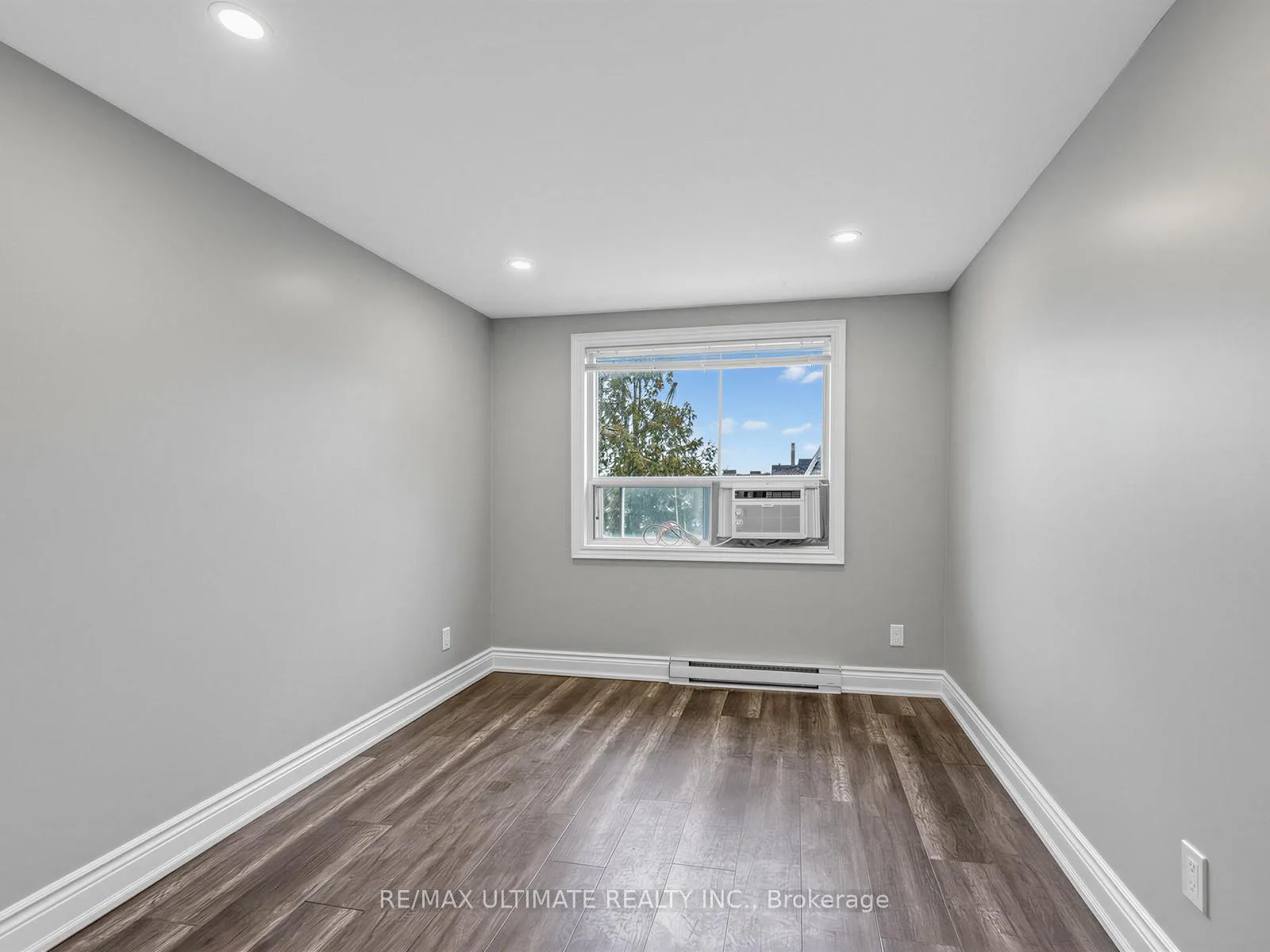 Photo 21 of Unit 2 Upper Level, 213 Langley Avenue, Toronto, North Riverdale — HOMEH