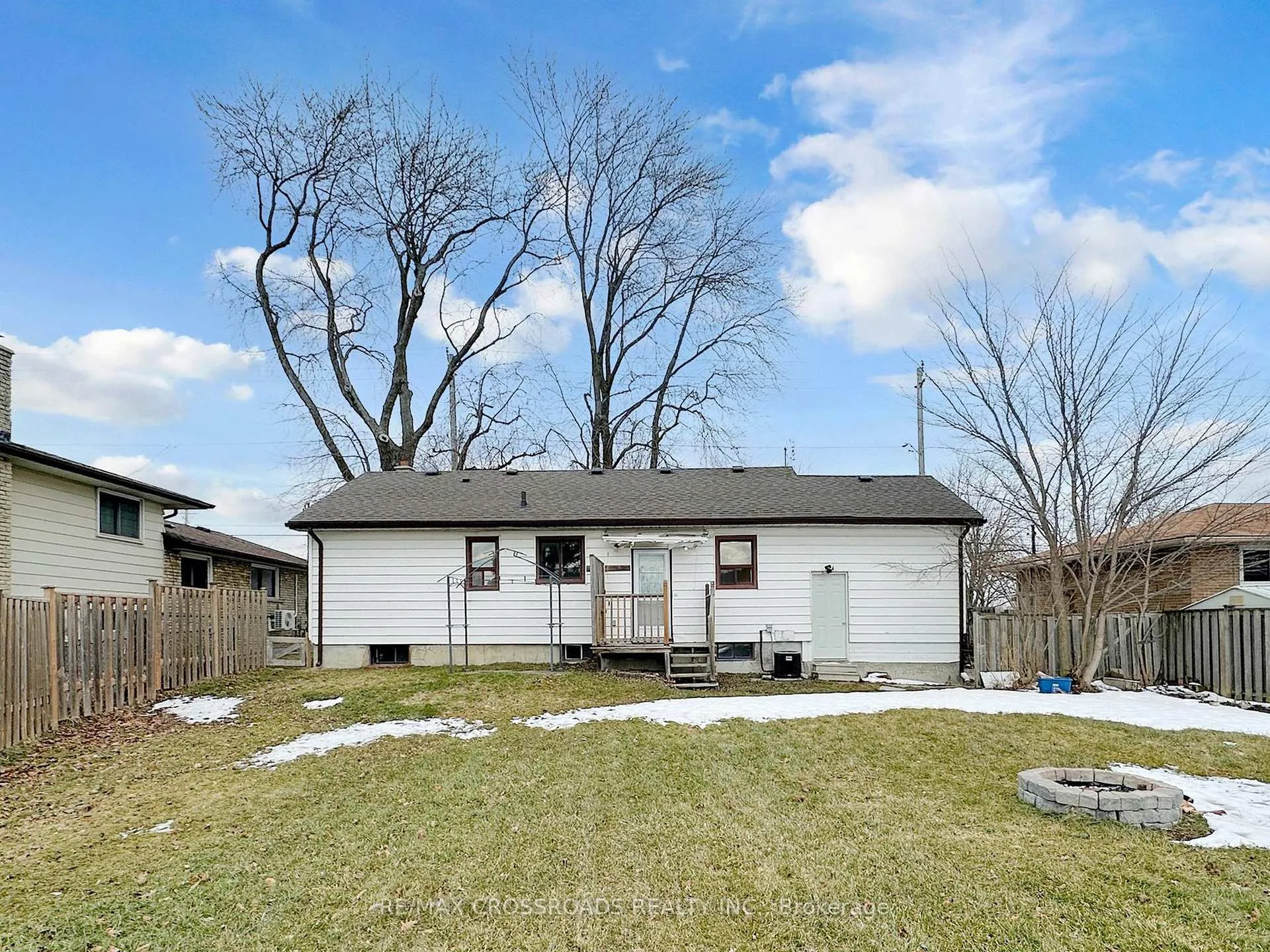 Photo 32 of 1386 Simcoe Street S, Oshawa, Lakeview — HOMEH