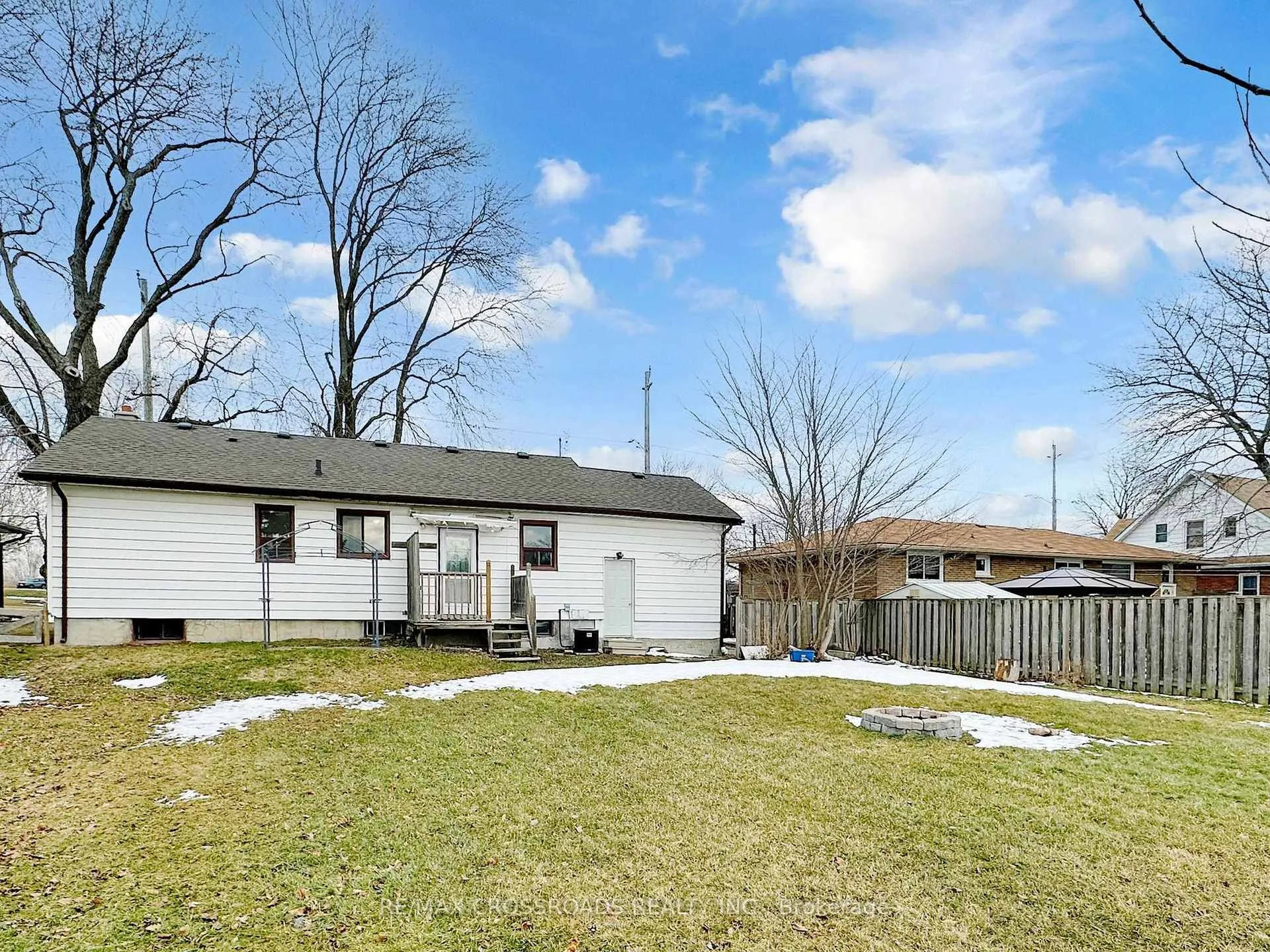Photo 33 of 1386 Simcoe Street S, Oshawa, Lakeview — HOMEH