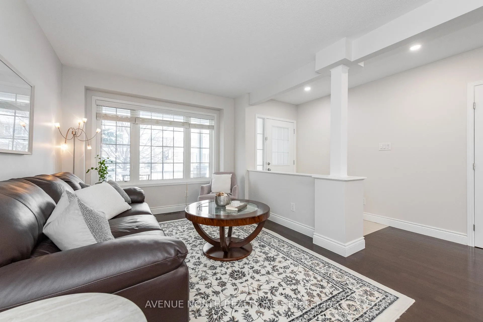 Photo 4 of 400 Deer View Avenue, Ottawa, Blossom Park/Kemp Park/Findlay Creek — HOMEH