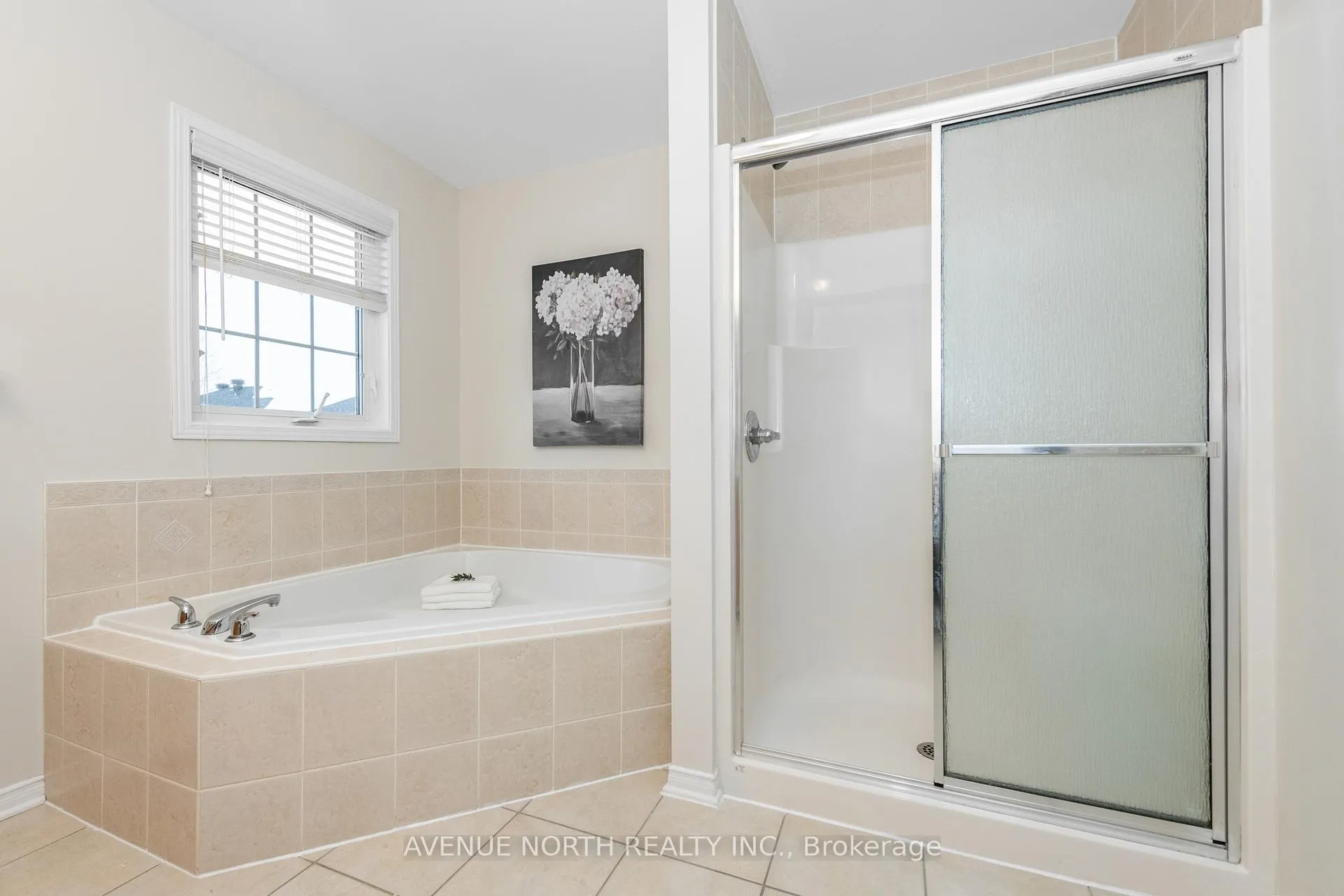 Photo 28 of 400 Deer View Avenue, Ottawa, Blossom Park/Kemp Park/Findlay Creek — HOMEH