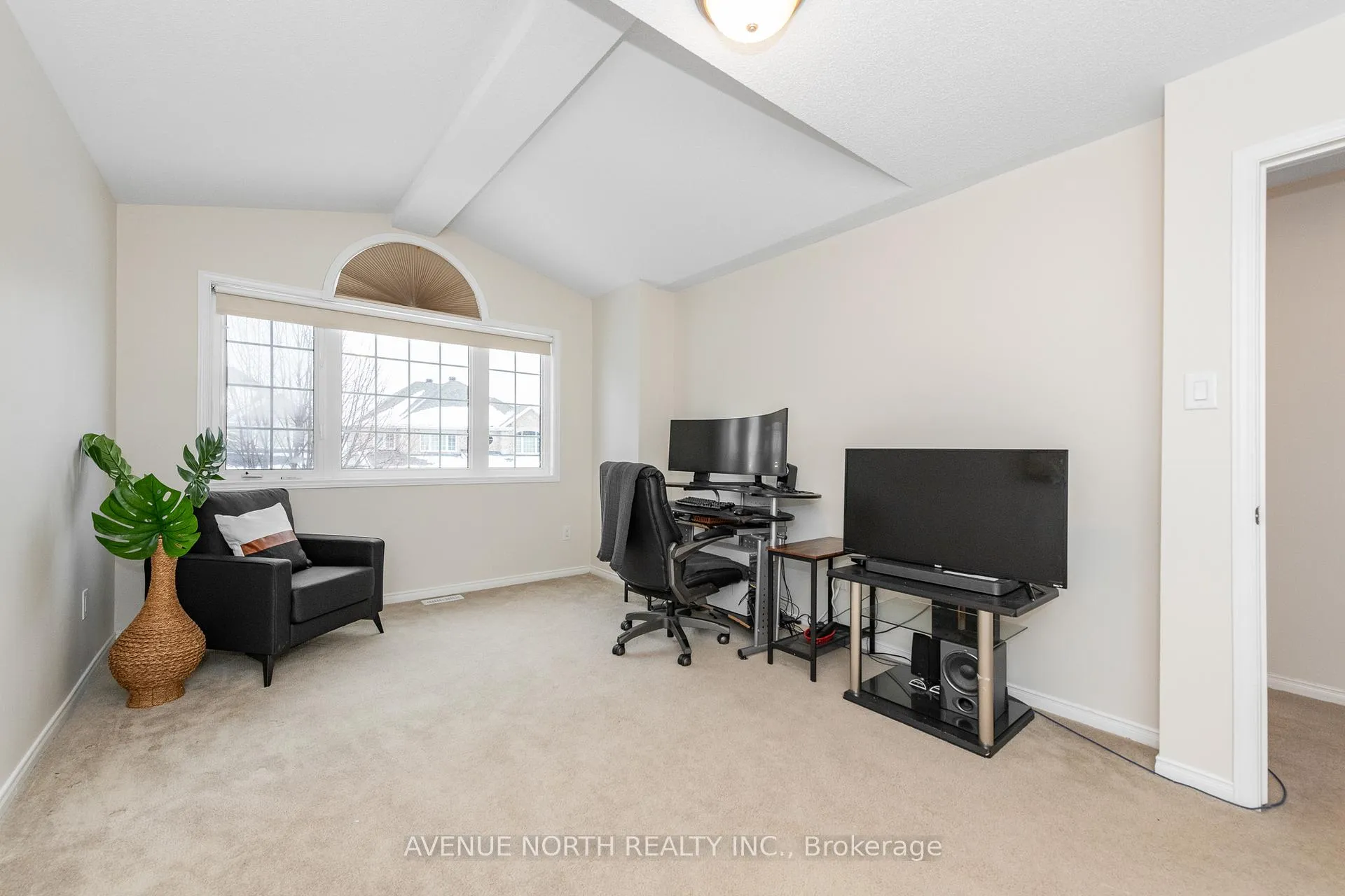 Photo 30 of 400 Deer View Avenue, Ottawa, Blossom Park/Kemp Park/Findlay Creek — HOMEH