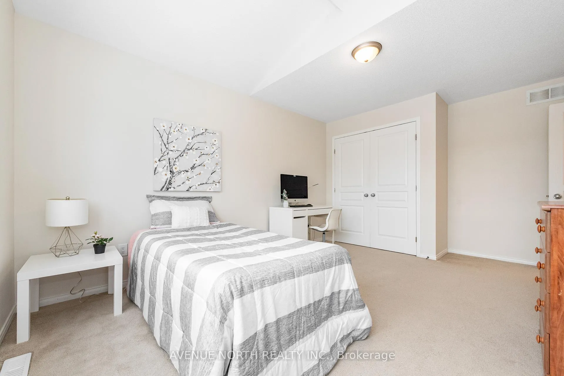 Photo 36 of 400 Deer View Avenue, Ottawa, Blossom Park/Kemp Park/Findlay Creek — HOMEH