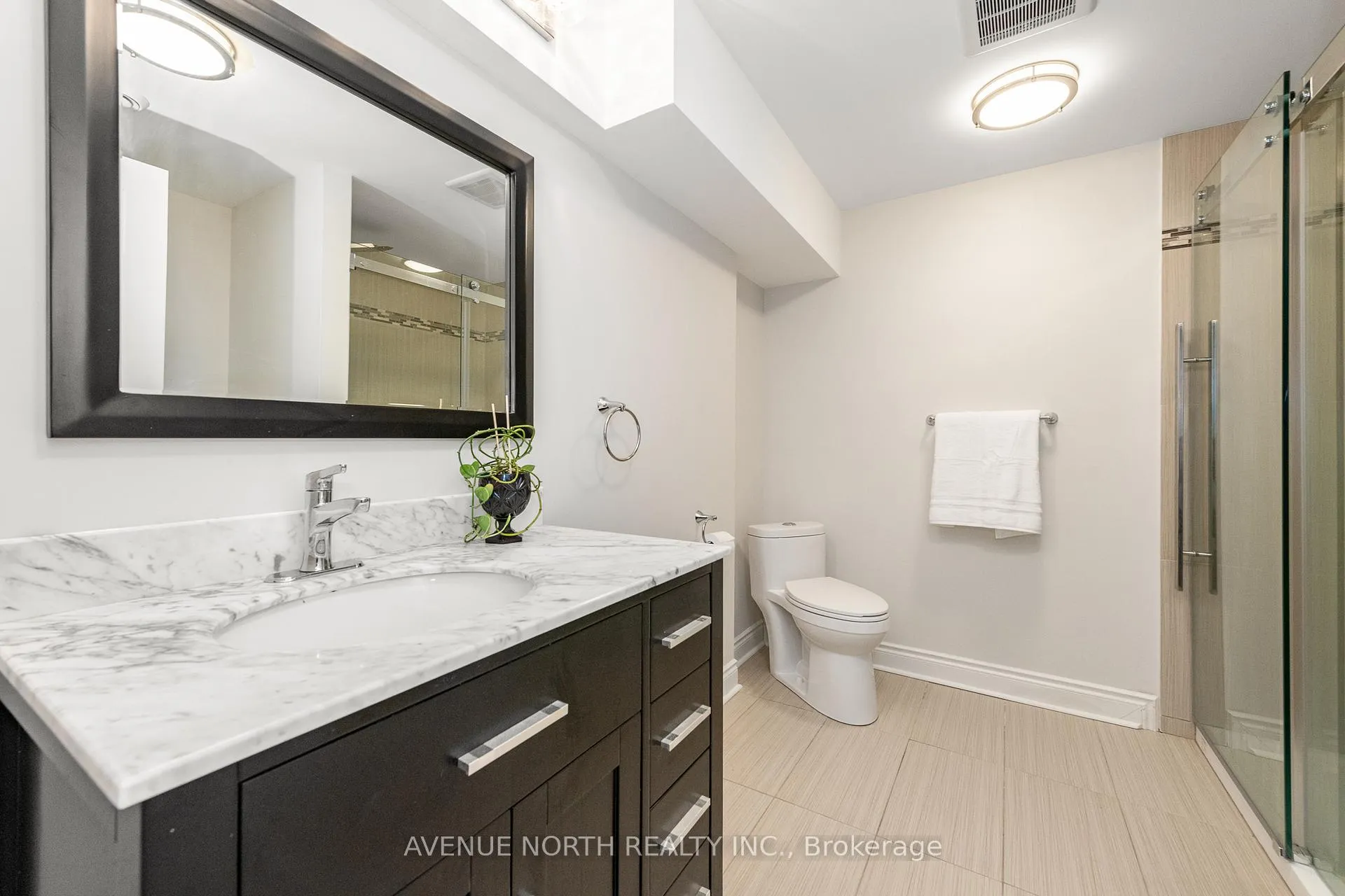 Photo 45 of 400 Deer View Avenue, Ottawa, Blossom Park/Kemp Park/Findlay Creek — HOMEH