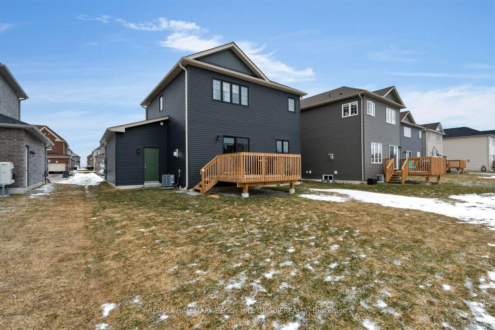 Photo 14 of 229 Mckenzie Drive, Clearview, Stayner — HOMEH