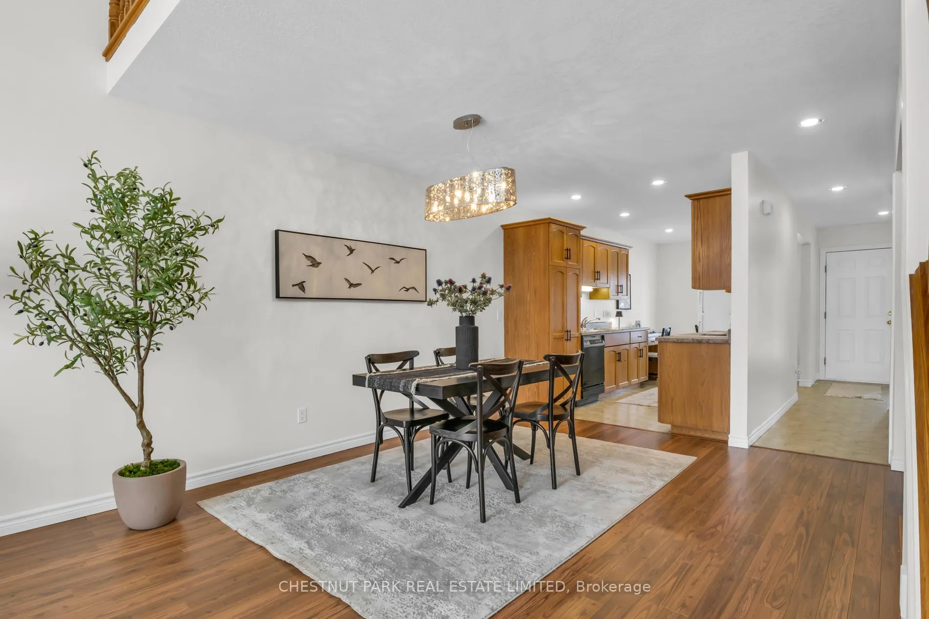 Photo 8 of Unit 13, 480 Douglas Street, Stratford — HOMEH