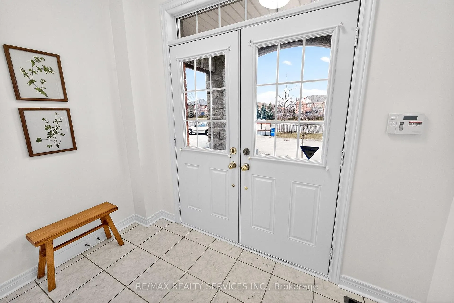 Photo 6 of 39 Lorenzo Circle, Brampton, Sandringham-Wellington — HOMEH