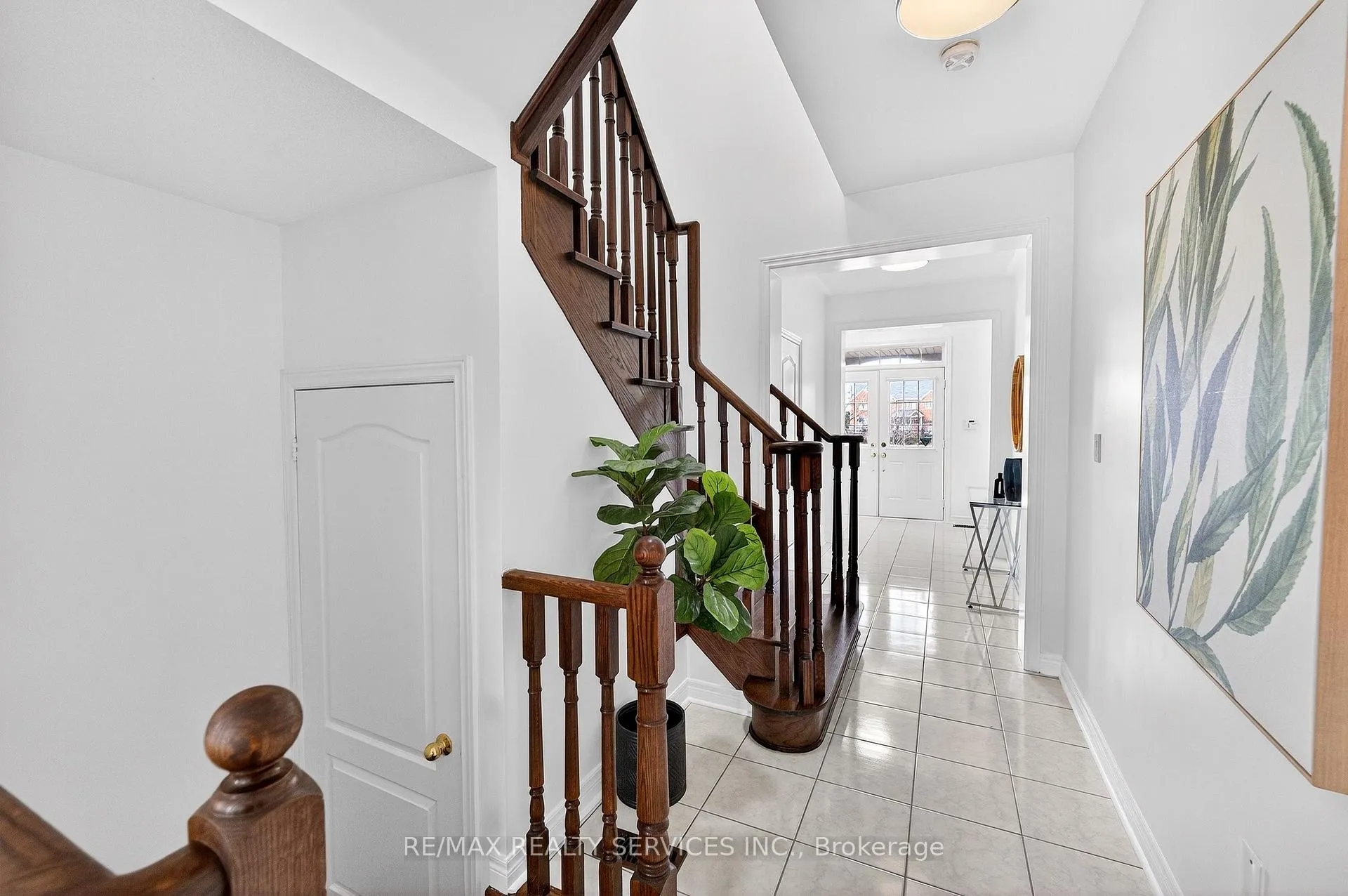 Photo 8 of 39 Lorenzo Circle, Brampton, Sandringham-Wellington — HOMEH