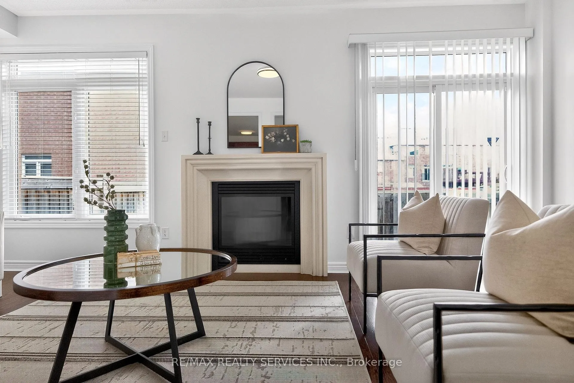 Photo 13 of 39 Lorenzo Circle, Brampton, Sandringham-Wellington — HOMEH