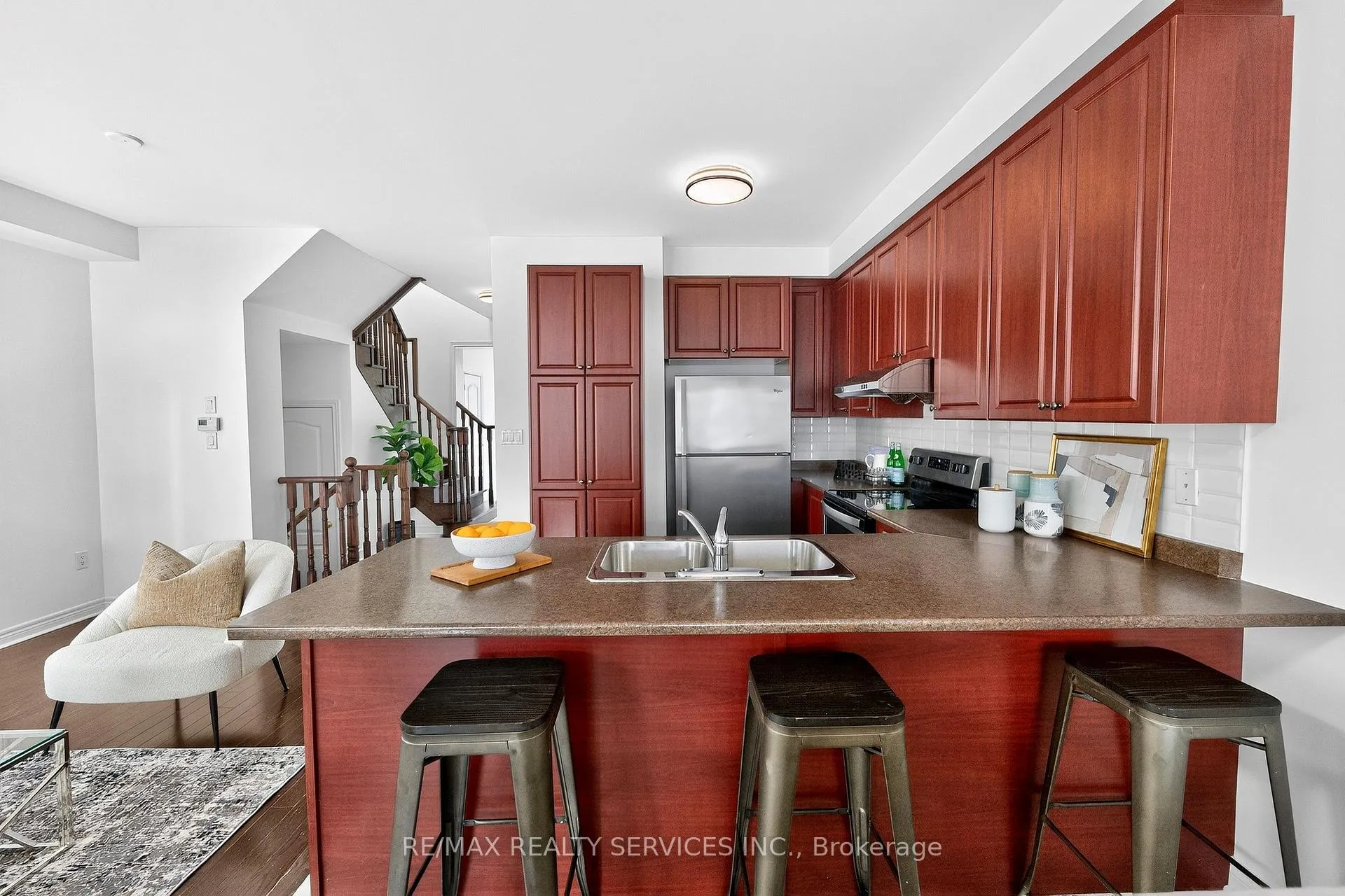 Photo 19 of 39 Lorenzo Circle, Brampton, Sandringham-Wellington — HOMEH