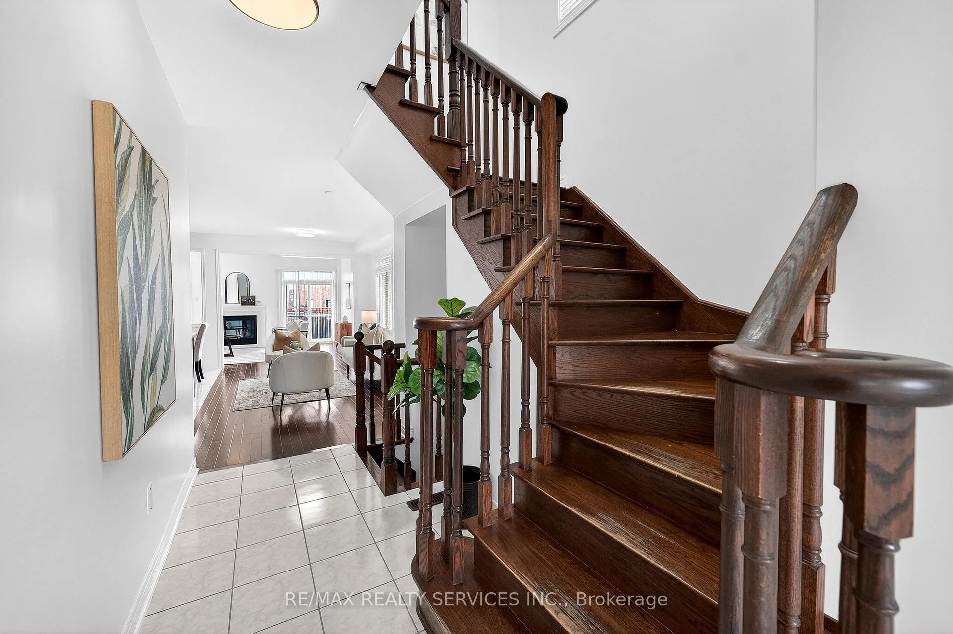 Photo 23 of 39 Lorenzo Circle, Brampton, Sandringham-Wellington — HOMEH