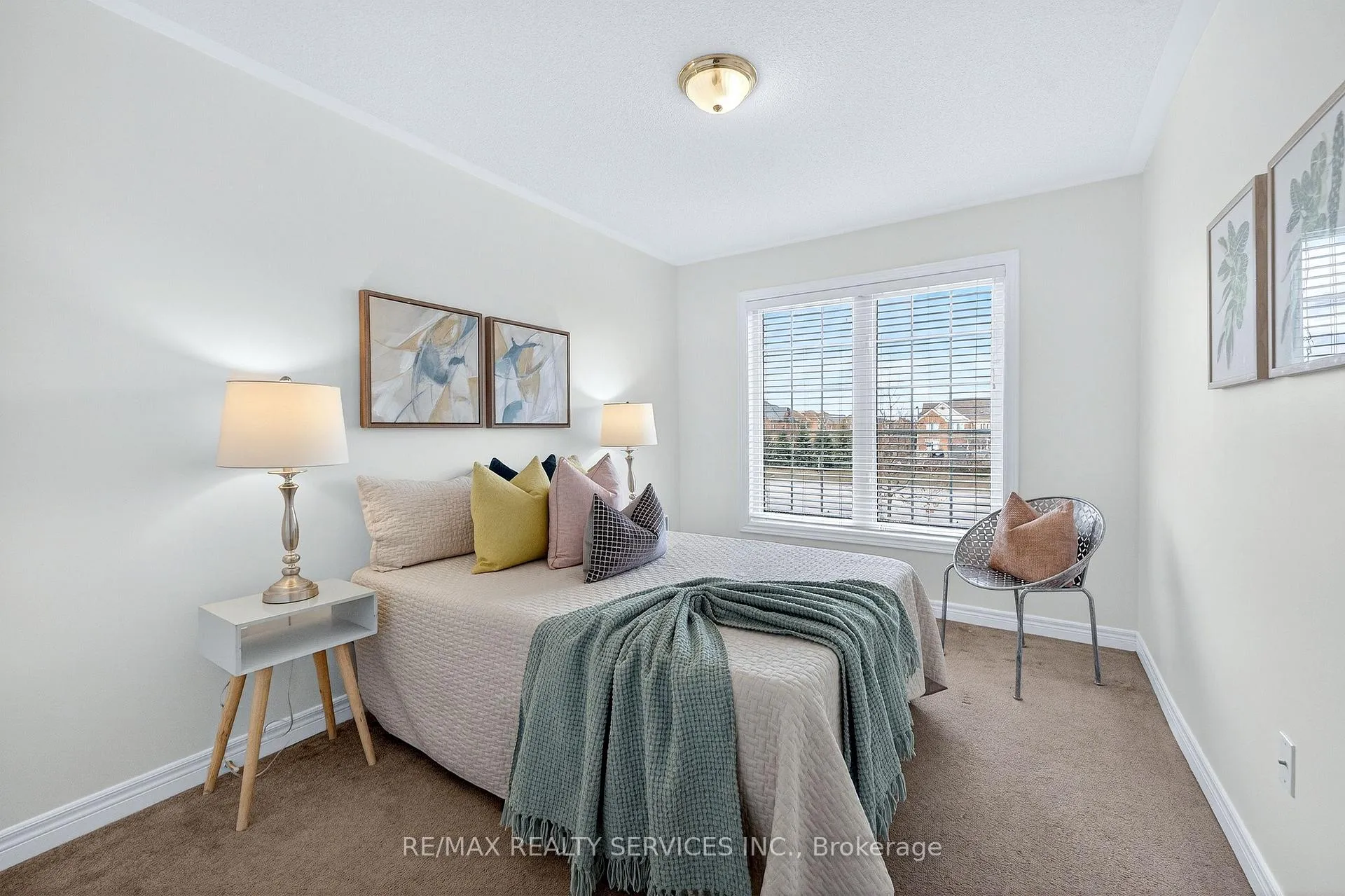 Photo 30 of 39 Lorenzo Circle, Brampton, Sandringham-Wellington — HOMEH