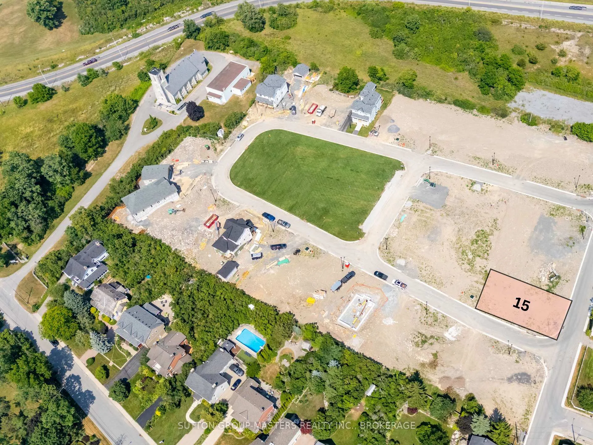 Photo 1 of 415 Wellington Street, Kingston, Kingston East (Incl Barret Crt) — HOMEH