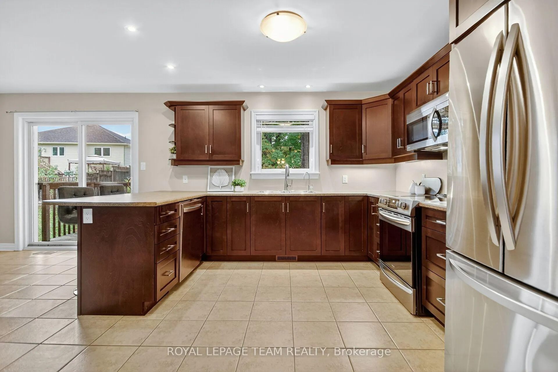 Photo 8 of 124 Comba Drive, Carleton Place — HOMEH