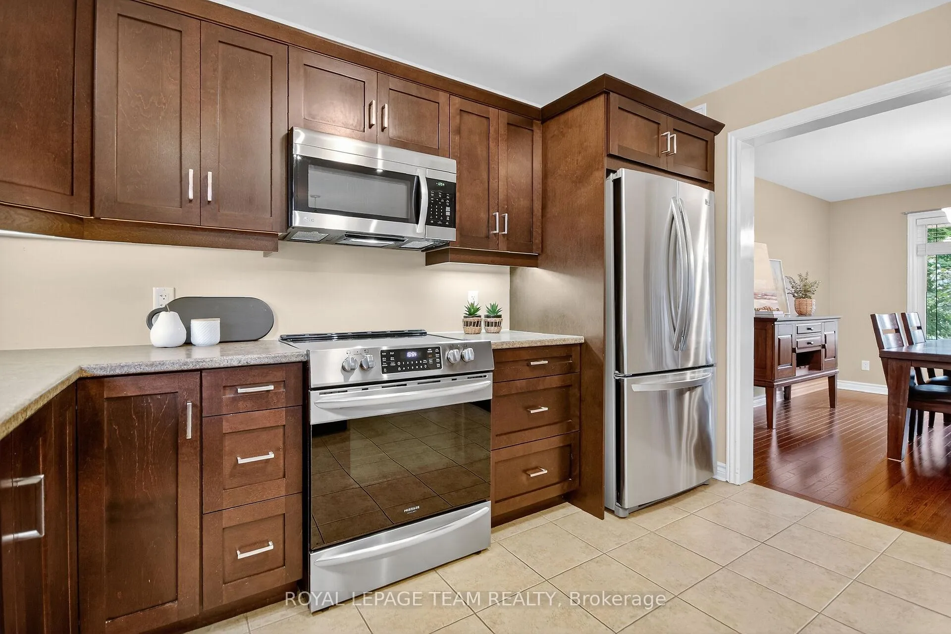 Photo 10 of 124 Comba Drive, Carleton Place — HOMEH
